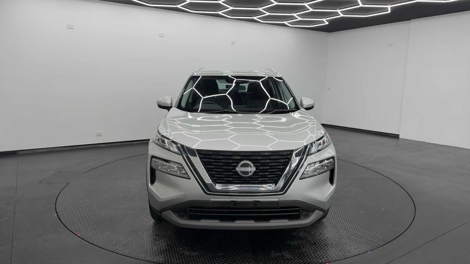 Primary car image
