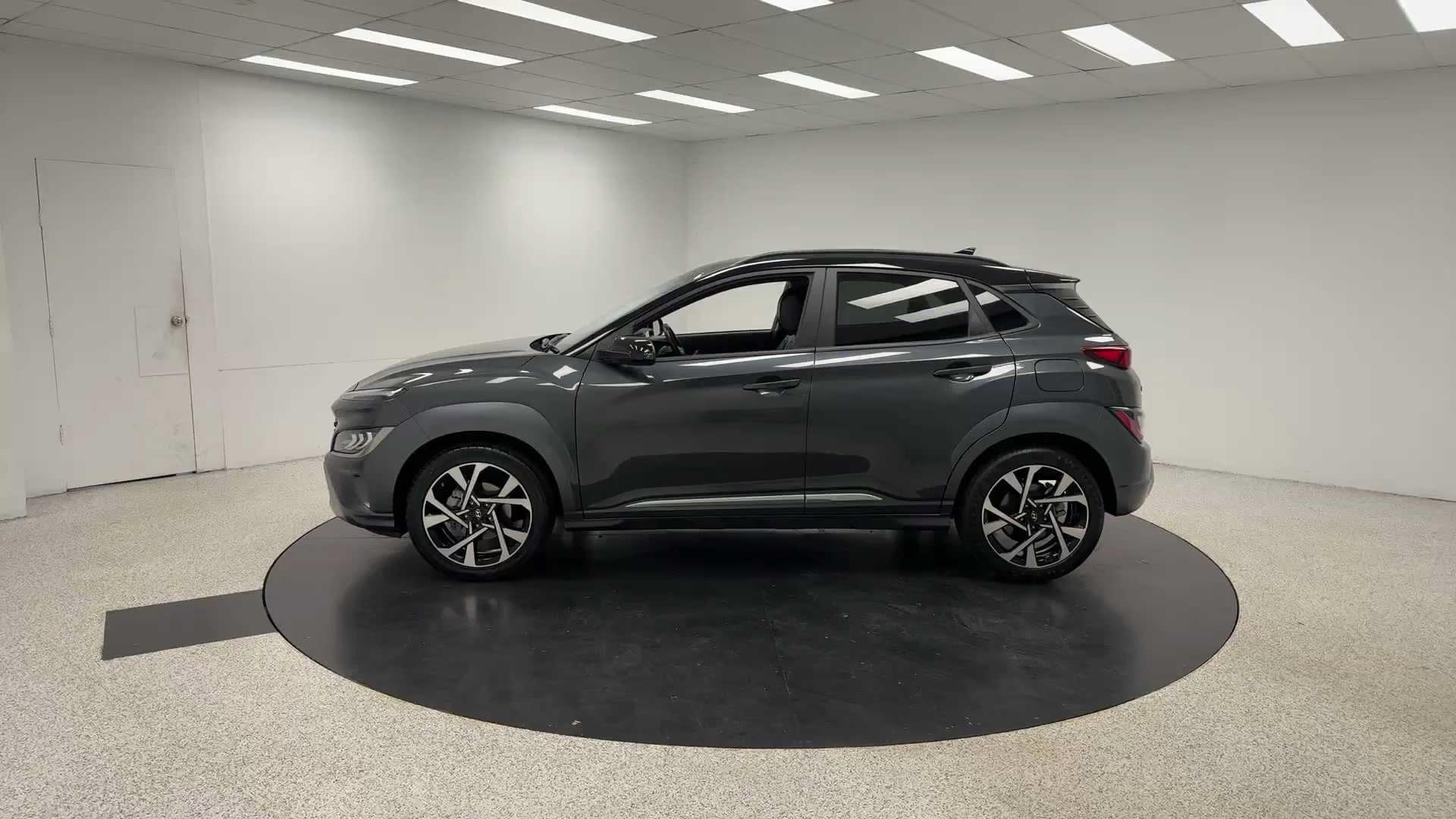 Primary car image