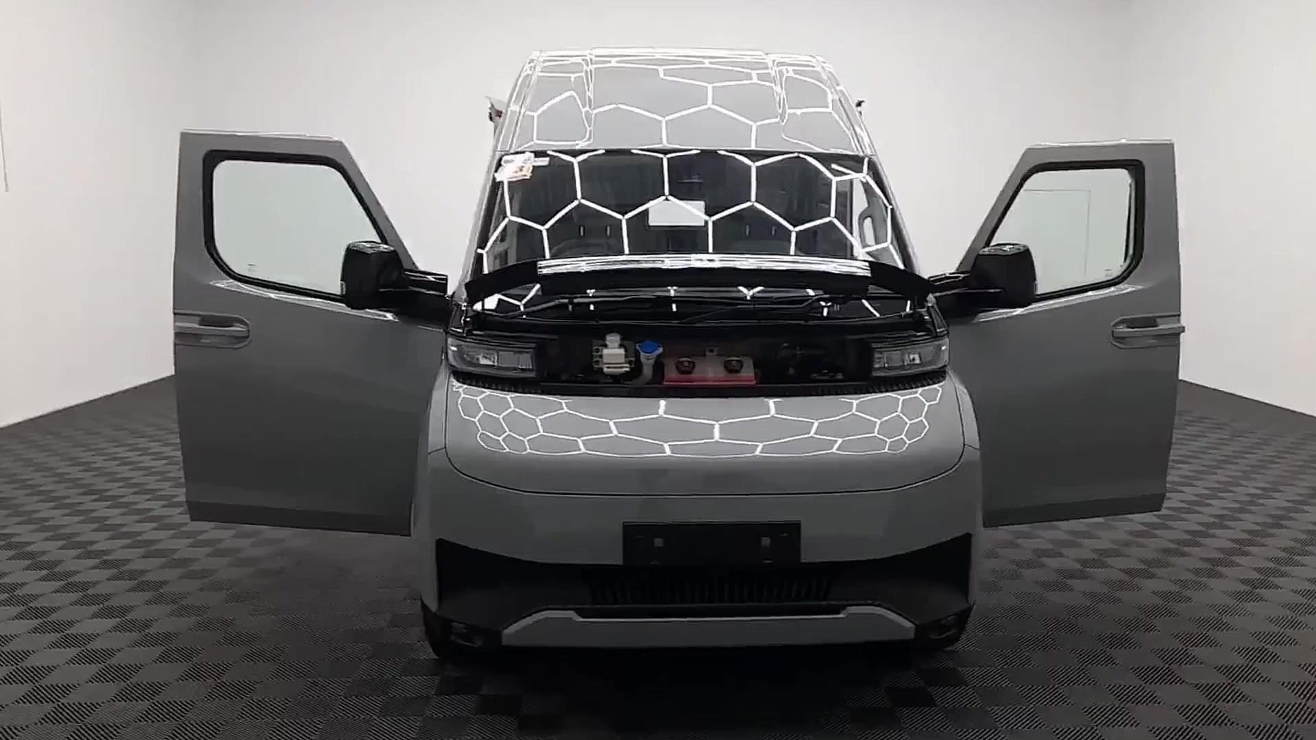 Primary car image