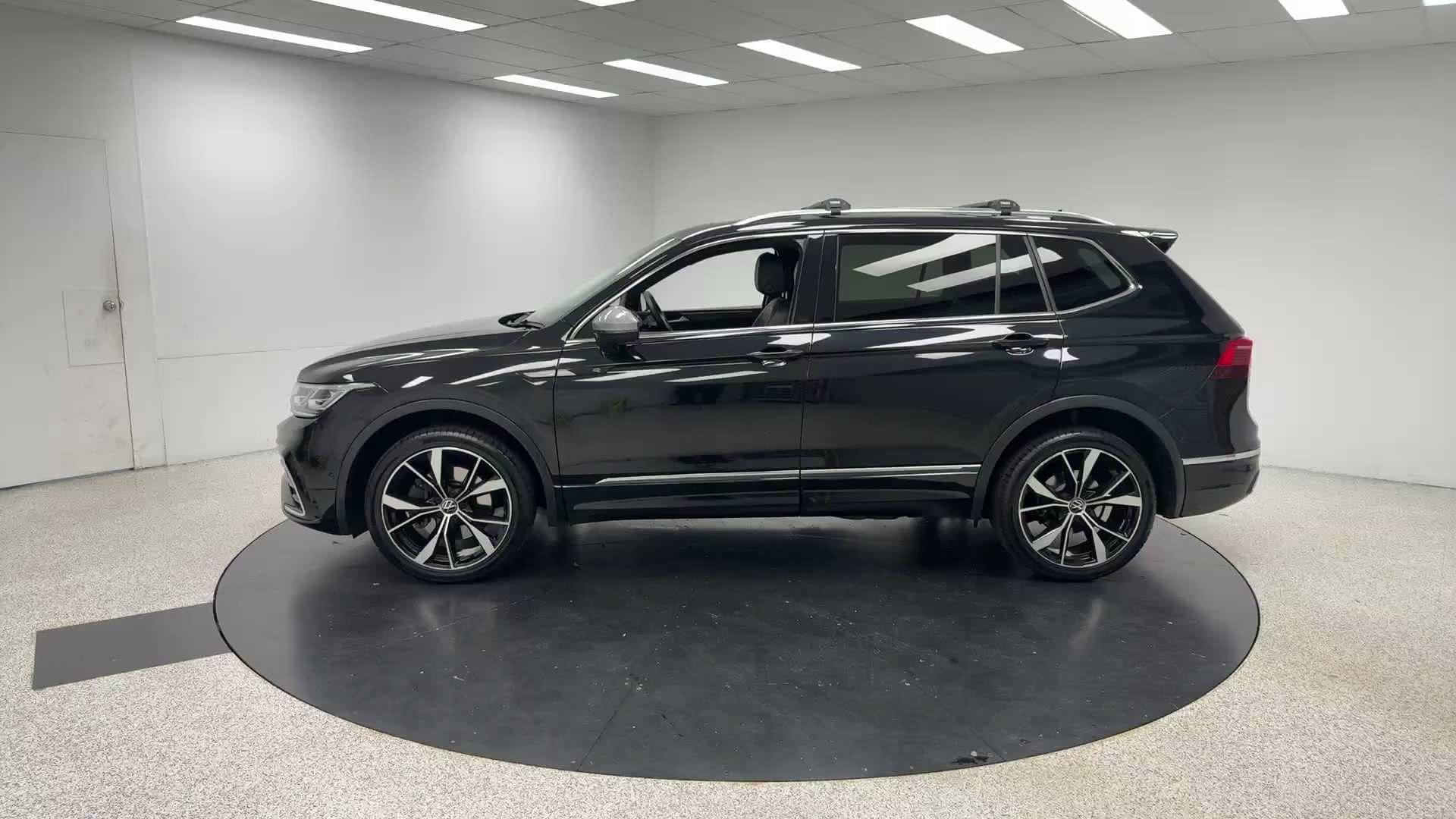 Primary car image