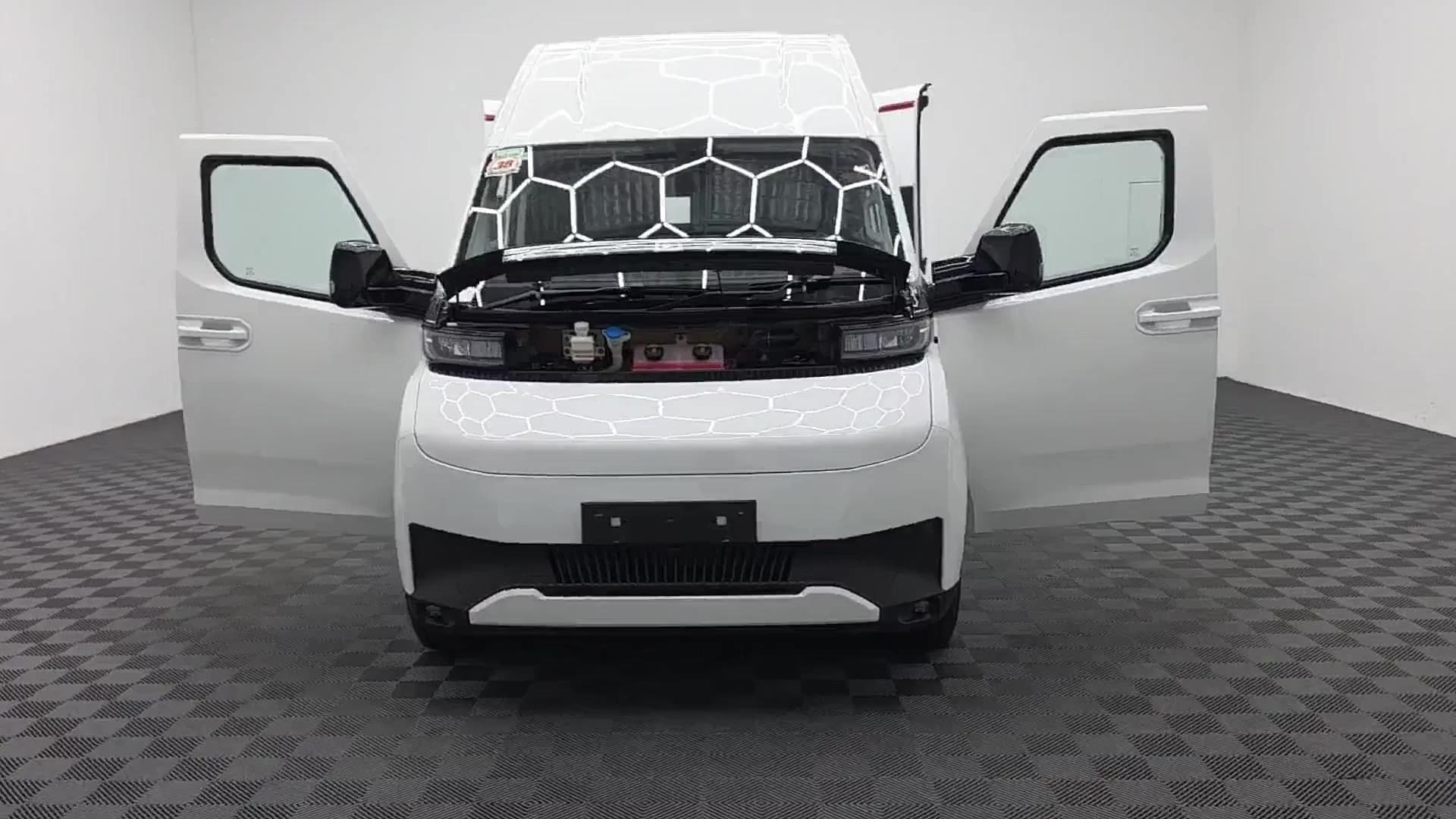 Primary car image