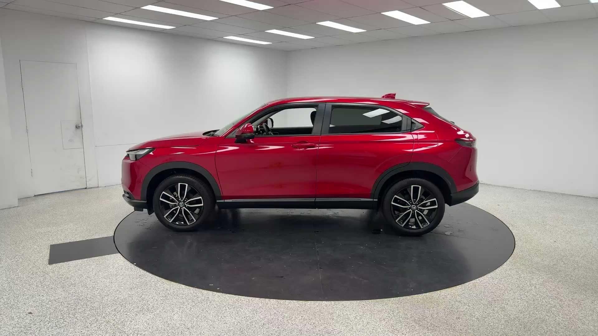 Primary car image
