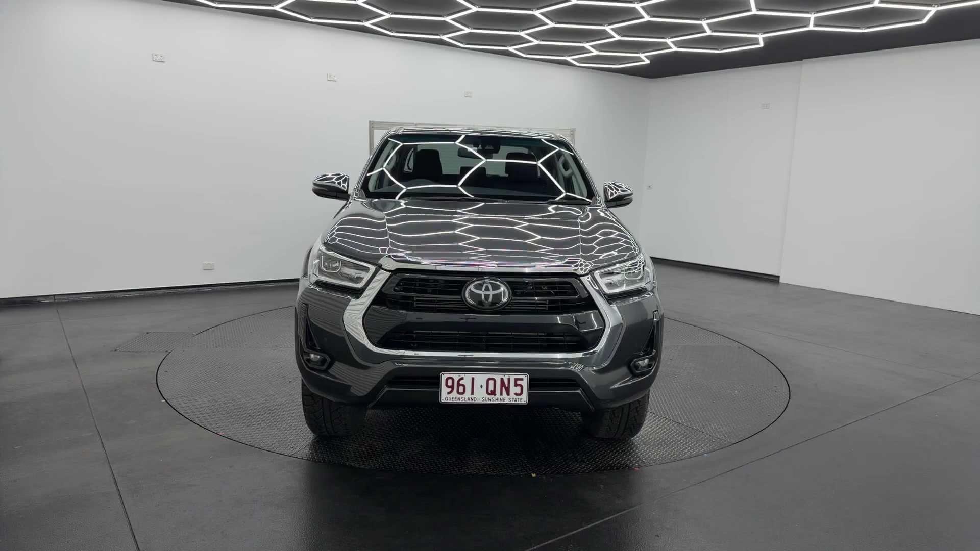 Primary car image