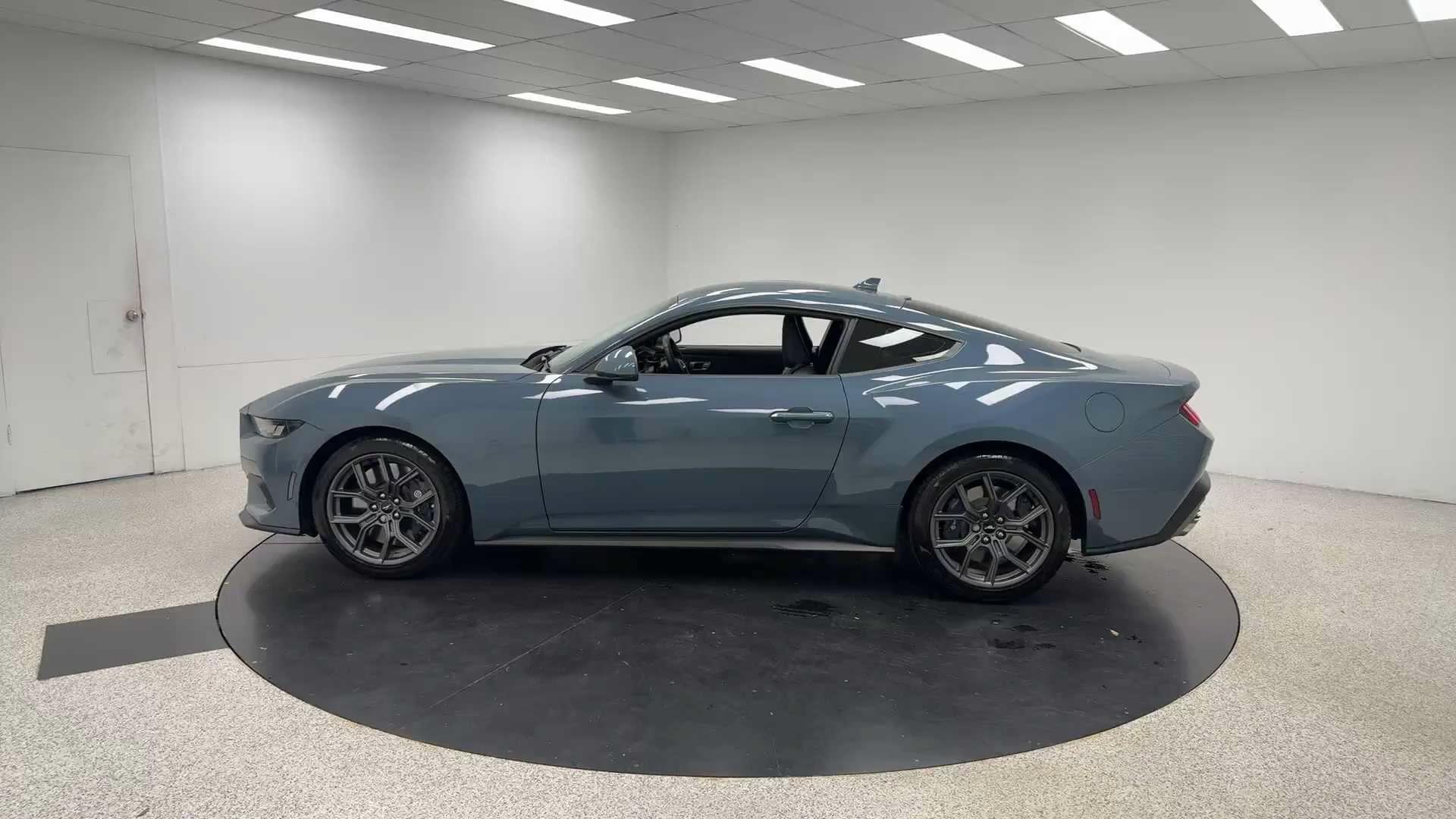 Primary car image