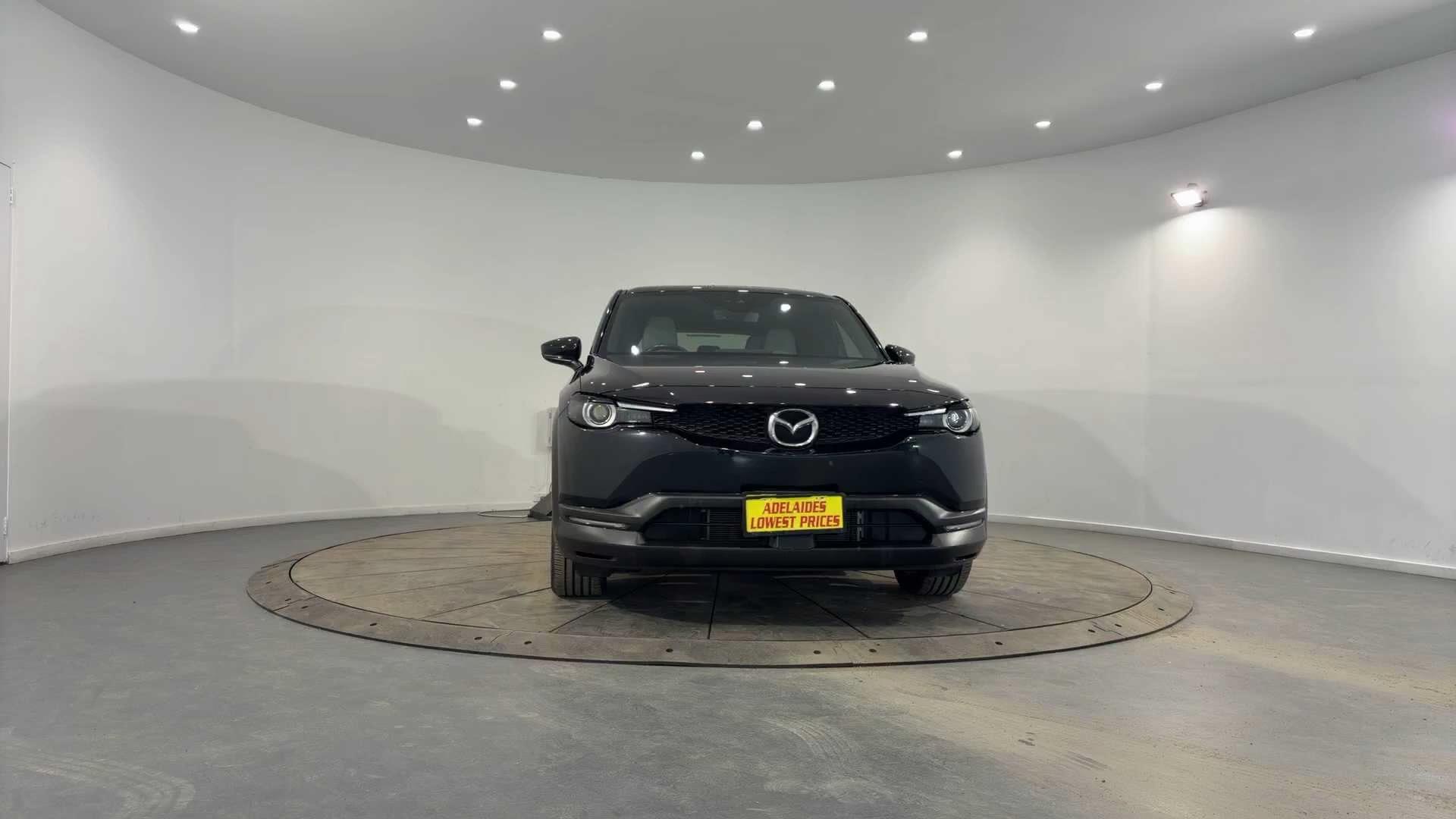 Primary car image