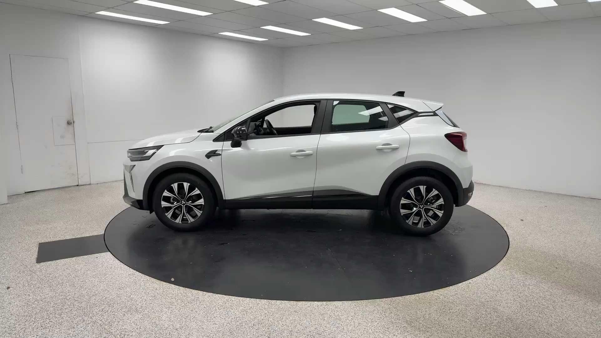 Primary car image