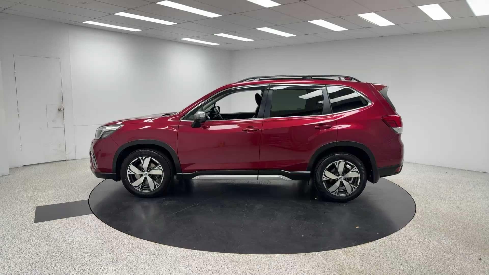 Primary car image