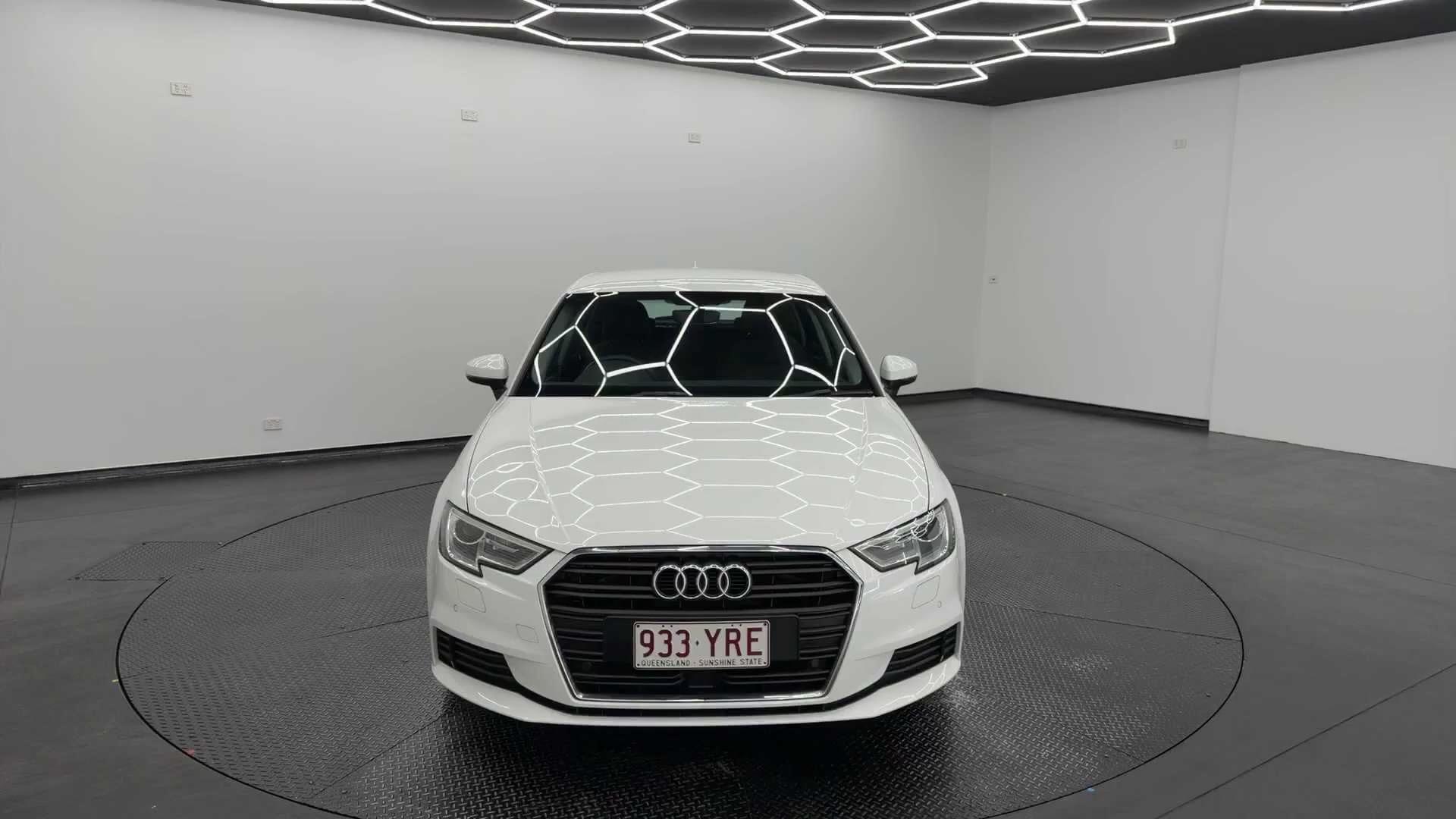 Primary car image