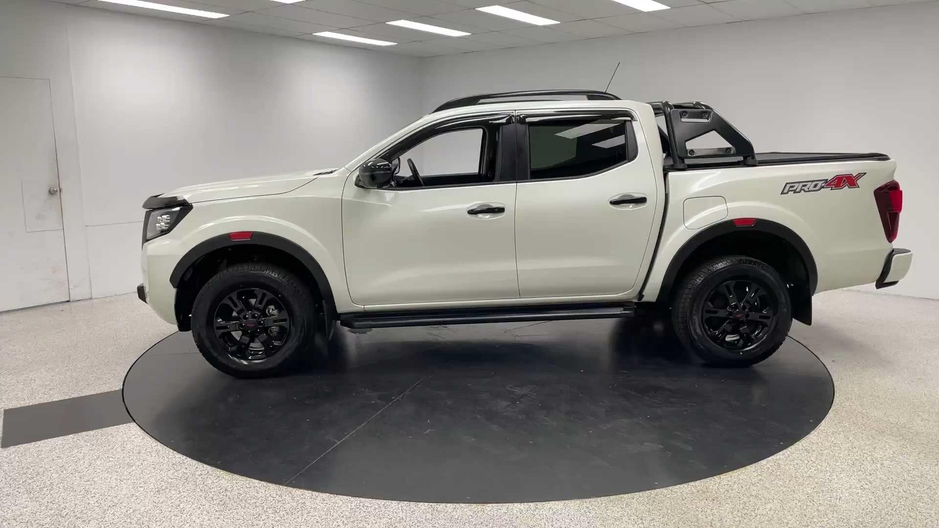 Primary car image