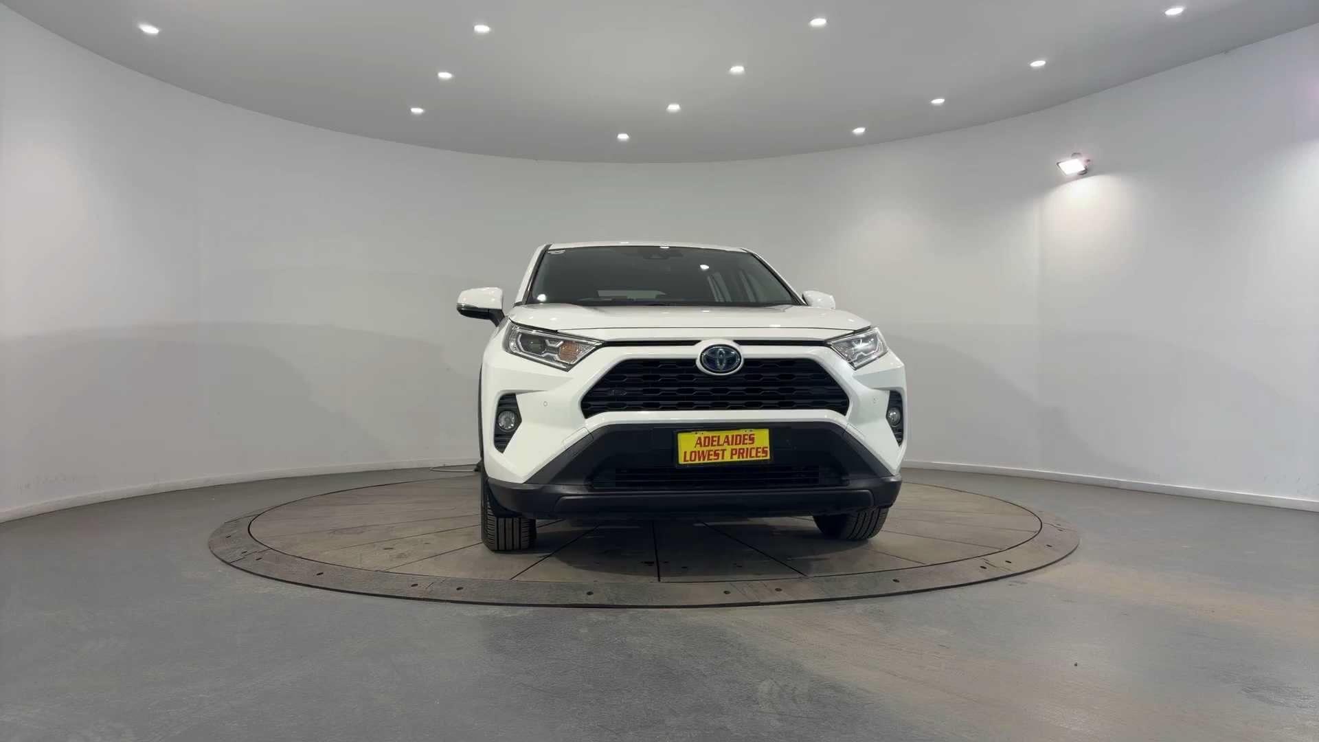 Primary car image