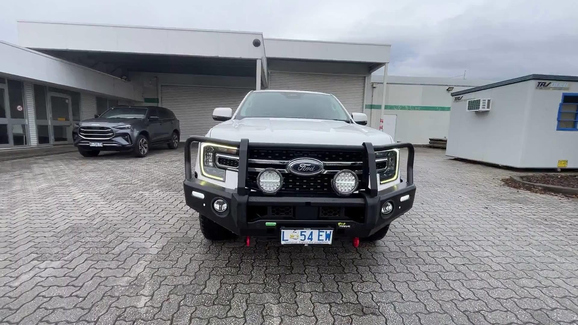 Primary car image