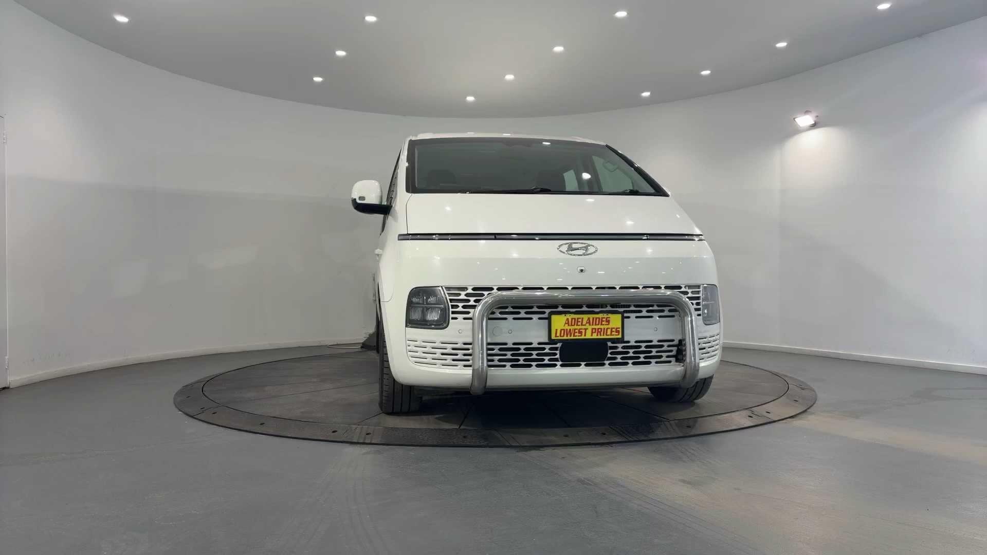 Primary car image