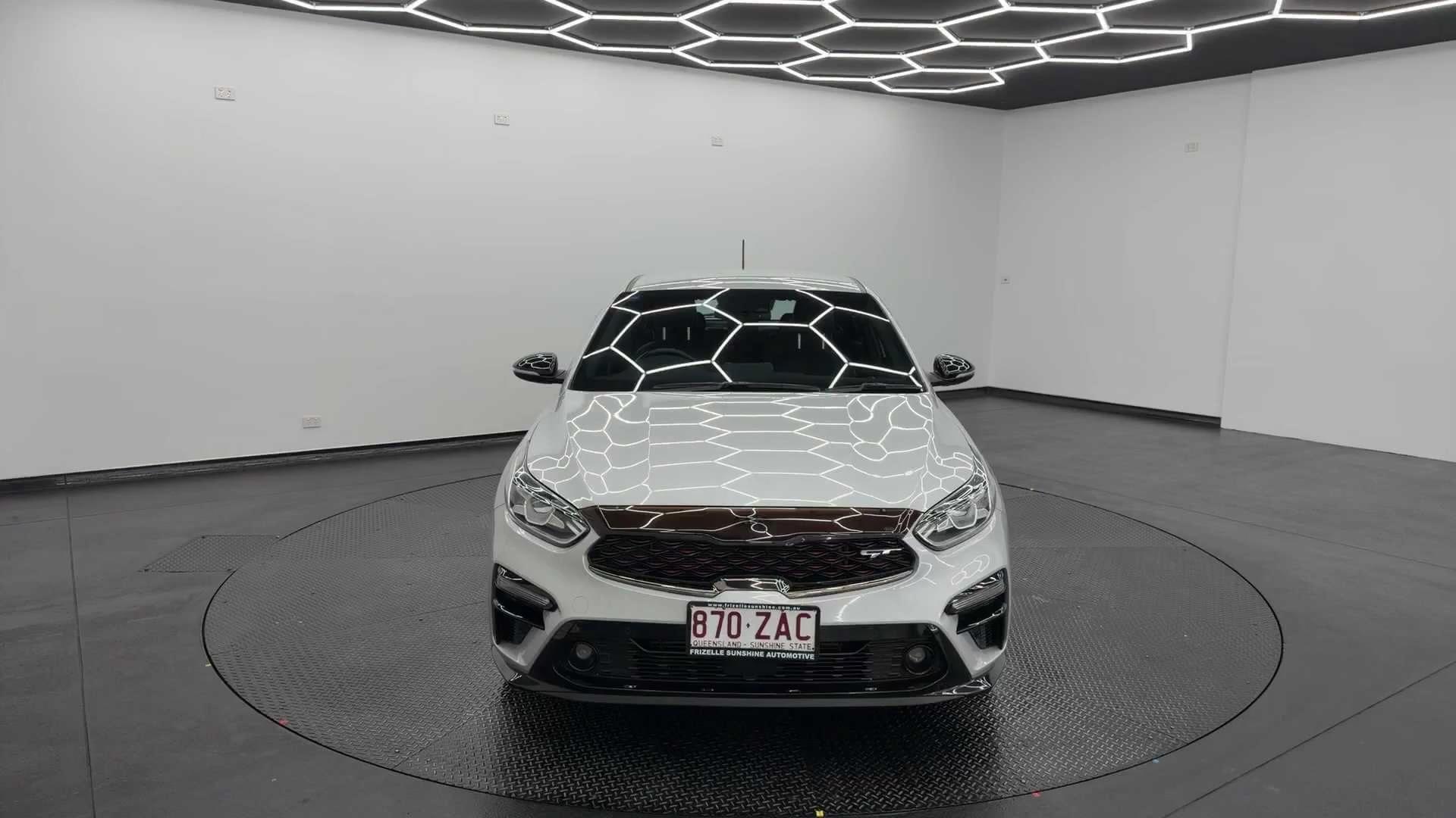 Primary car image