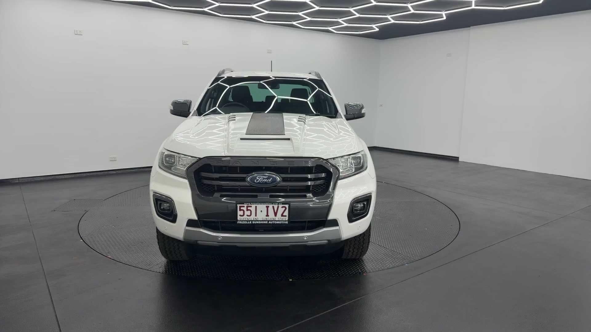 Primary car image