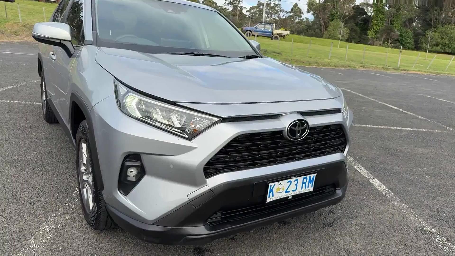 Primary car image