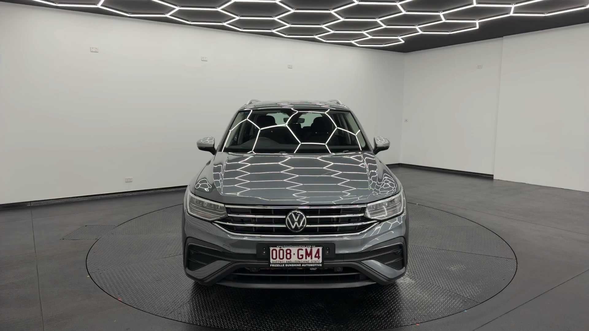 Primary car image
