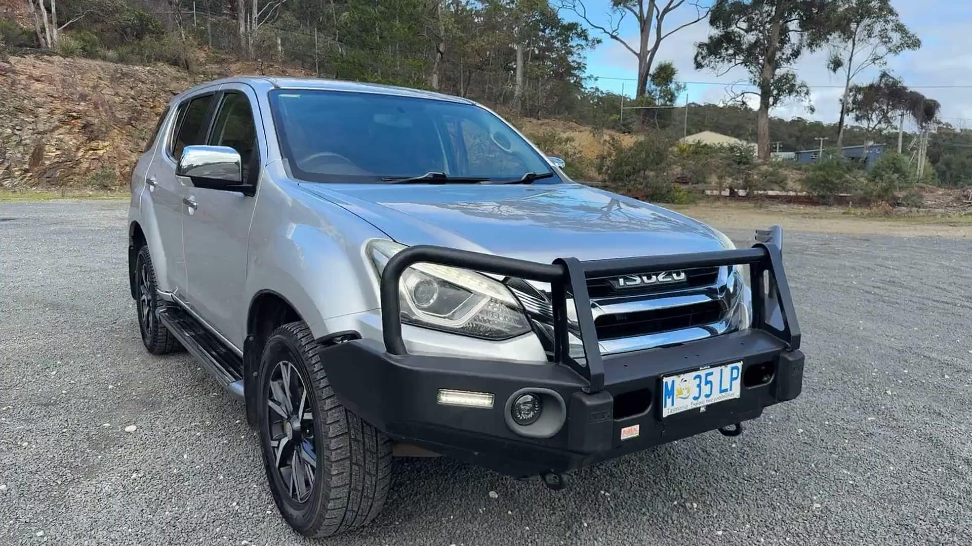 Primary car image