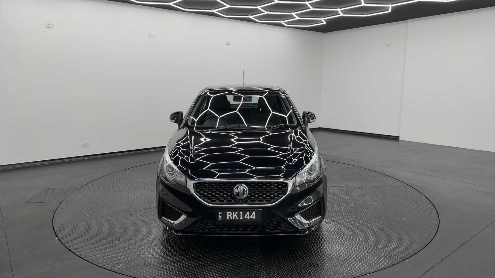 Primary car image