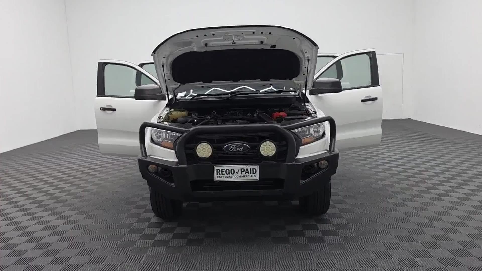 Primary car image