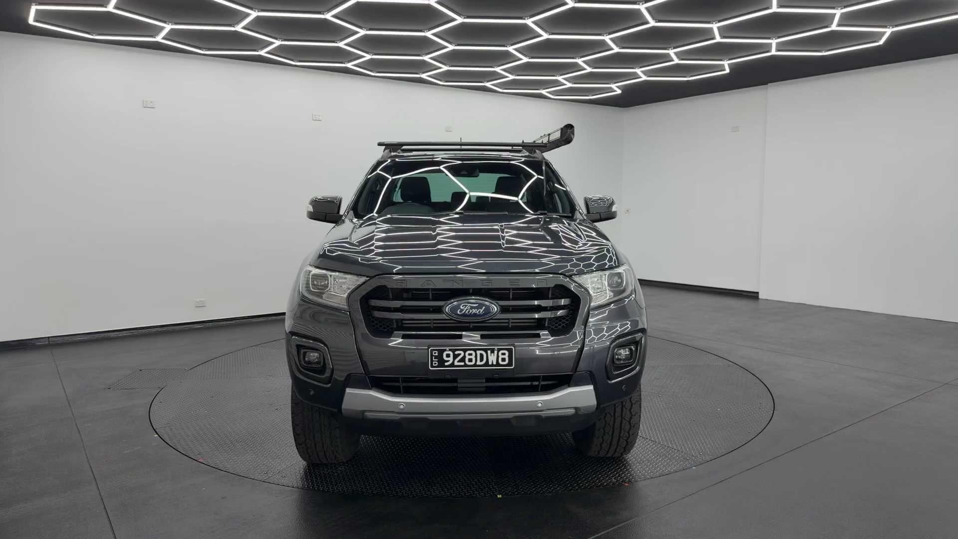 Primary car image