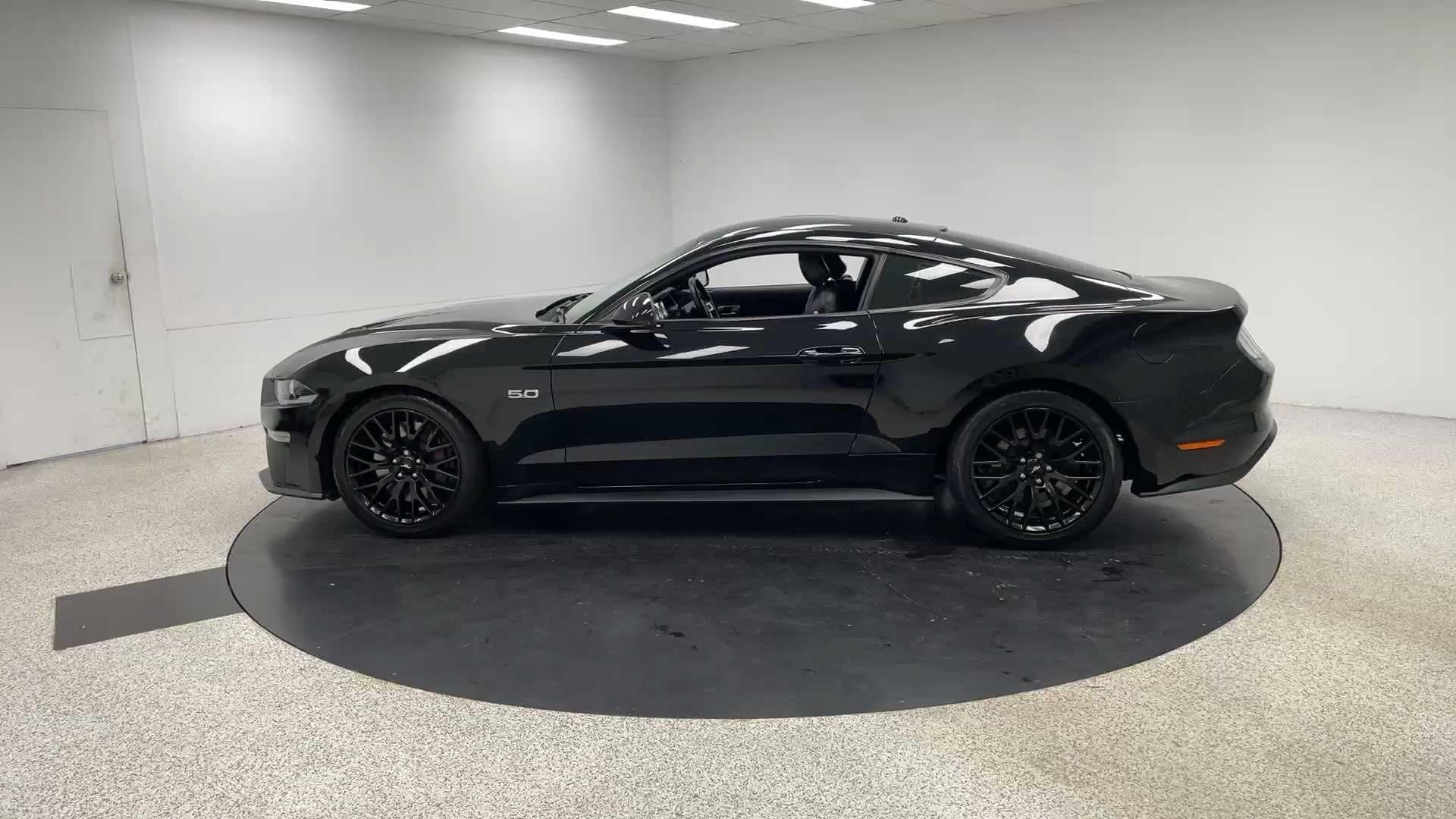 Primary car image