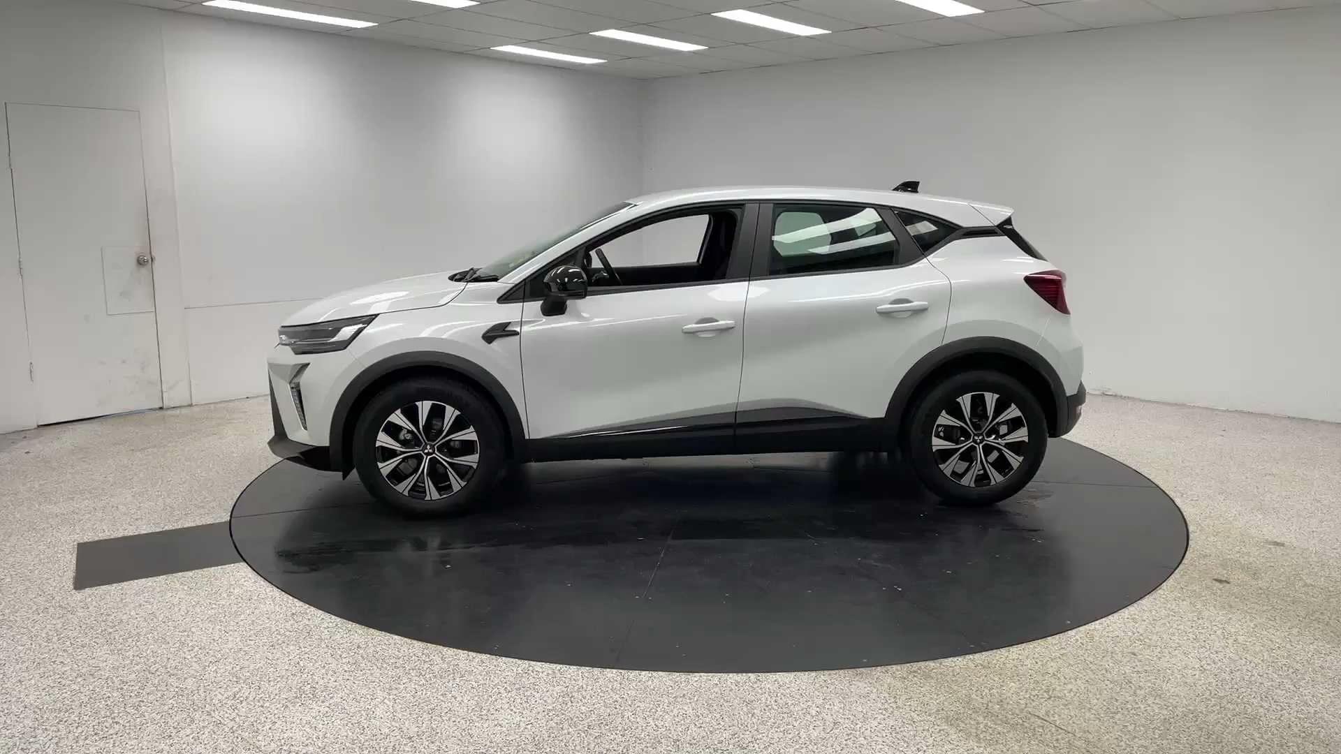 Primary car image