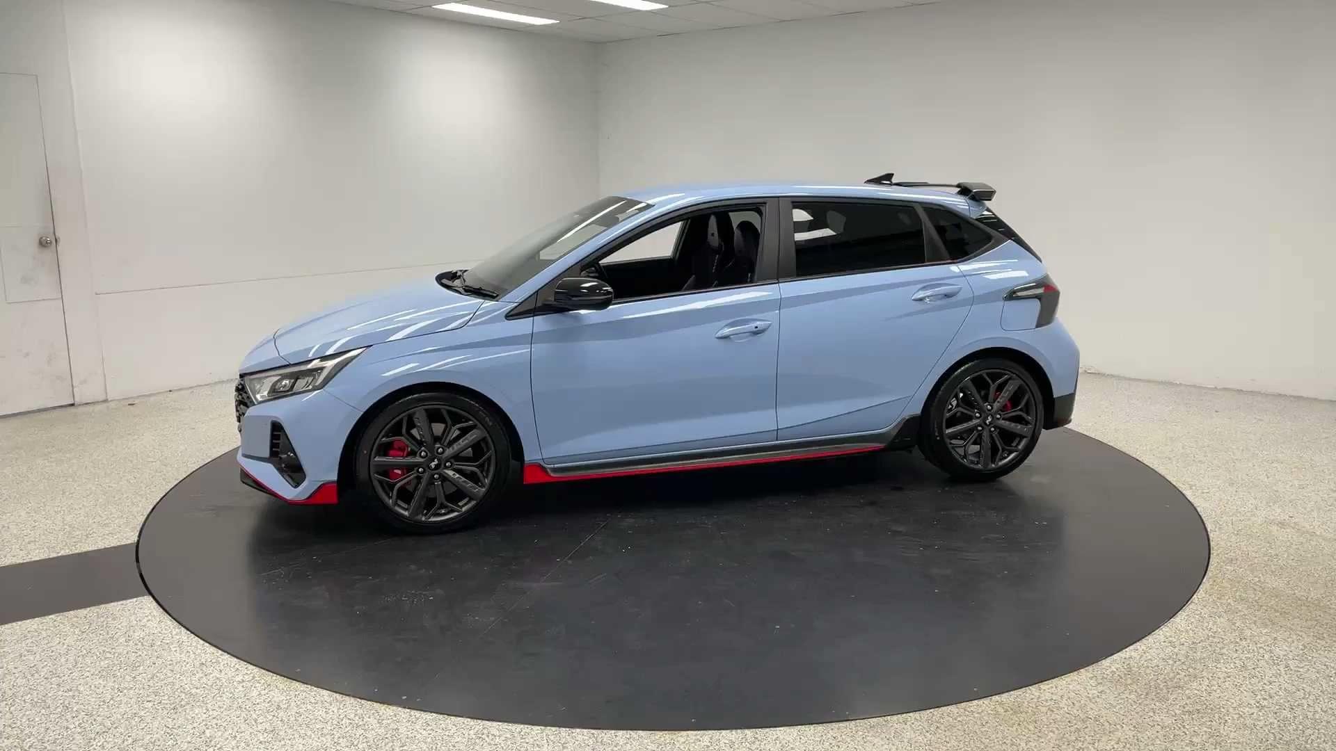Primary car image
