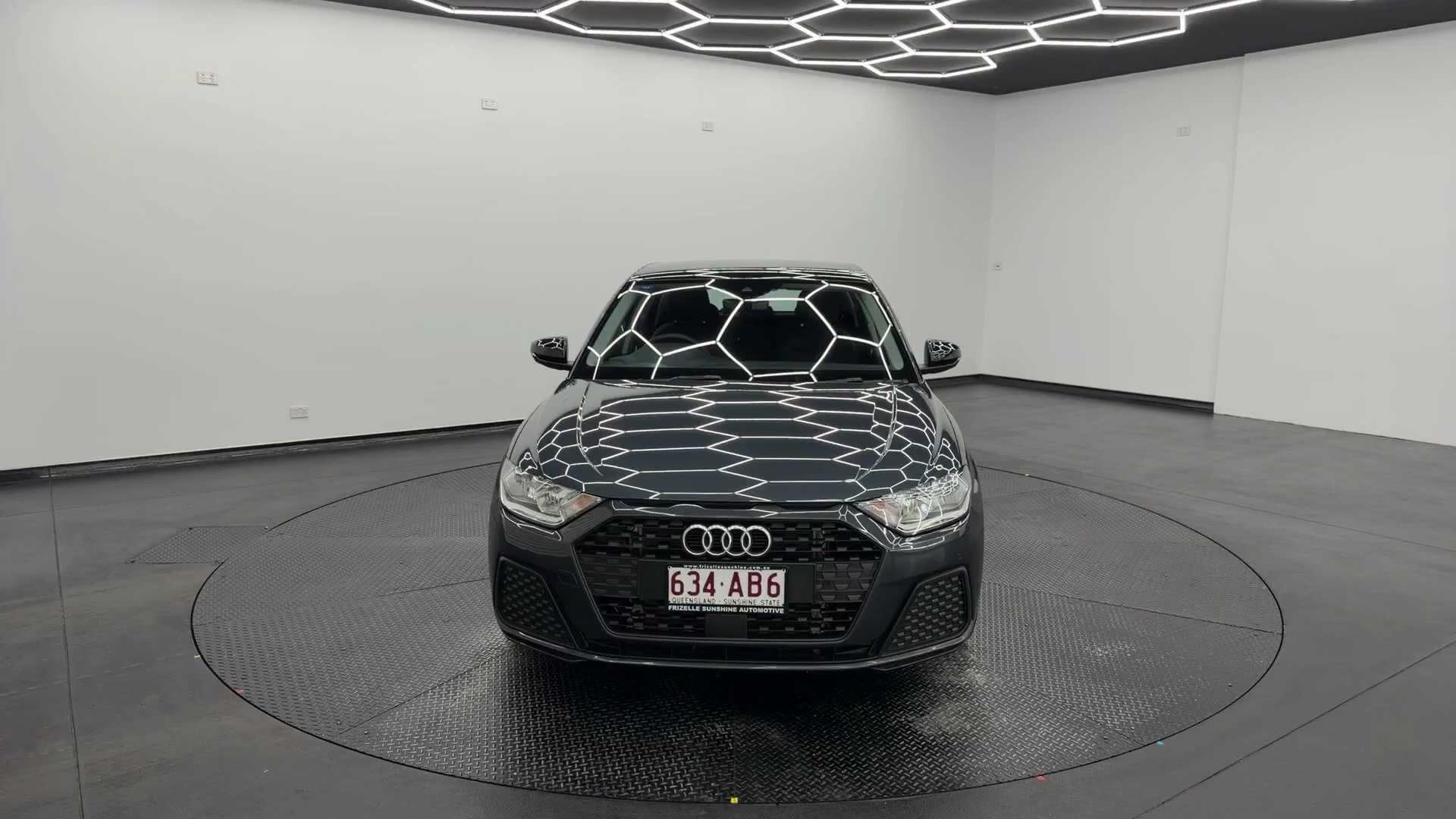 Primary car image