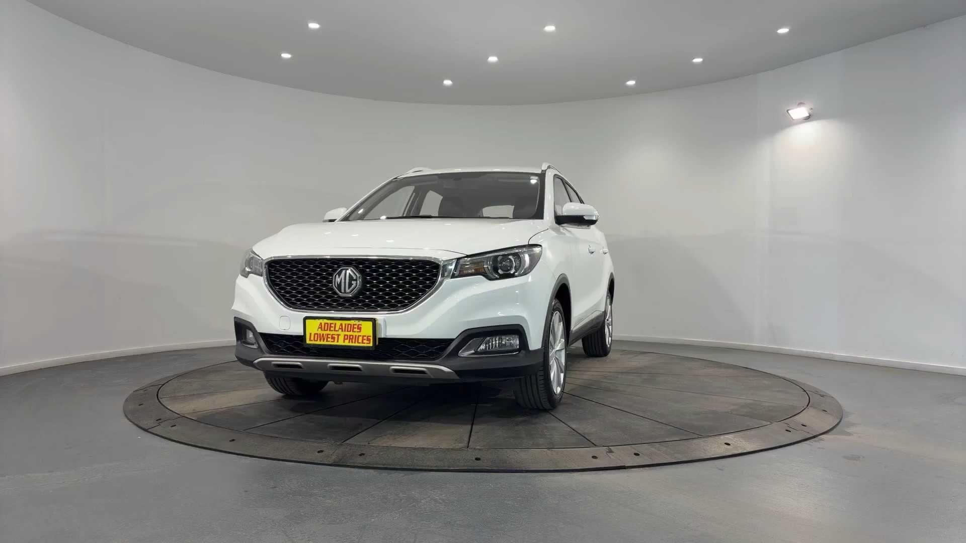 Primary car image