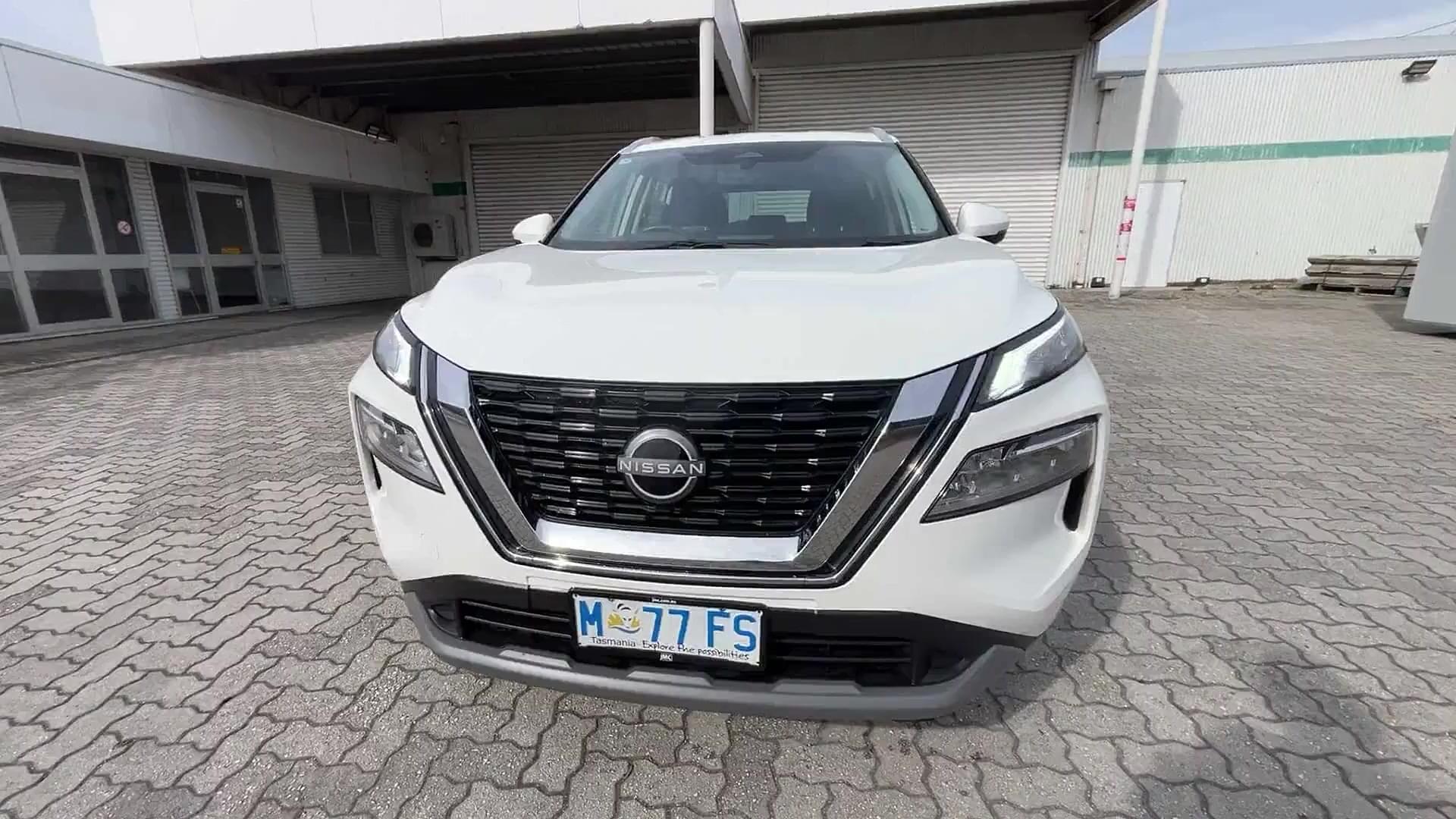 Primary car image