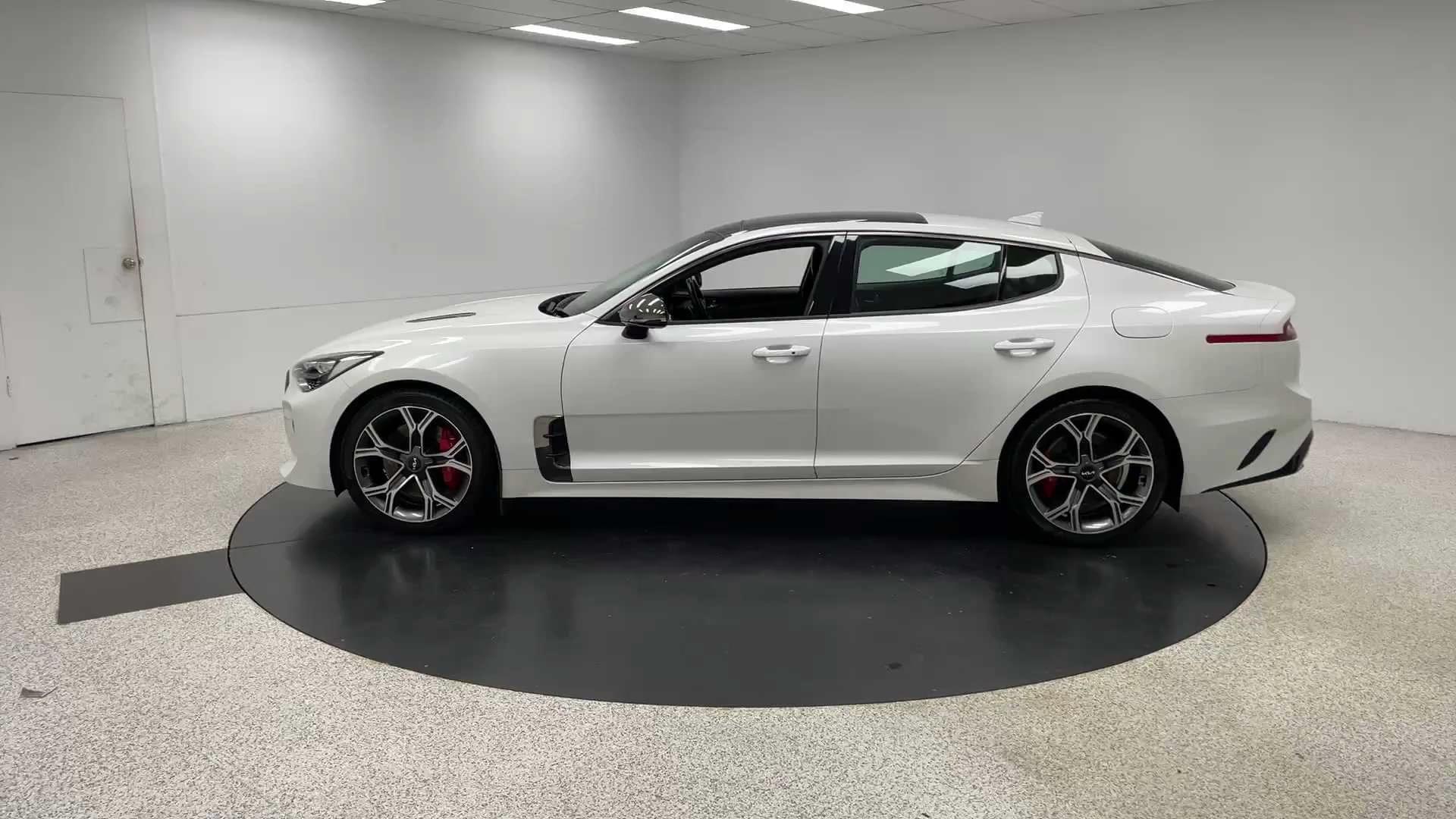Primary car image