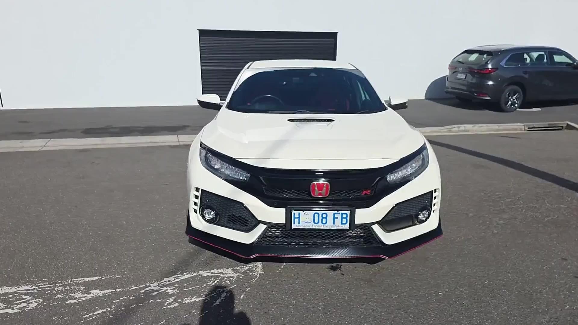 Primary car image