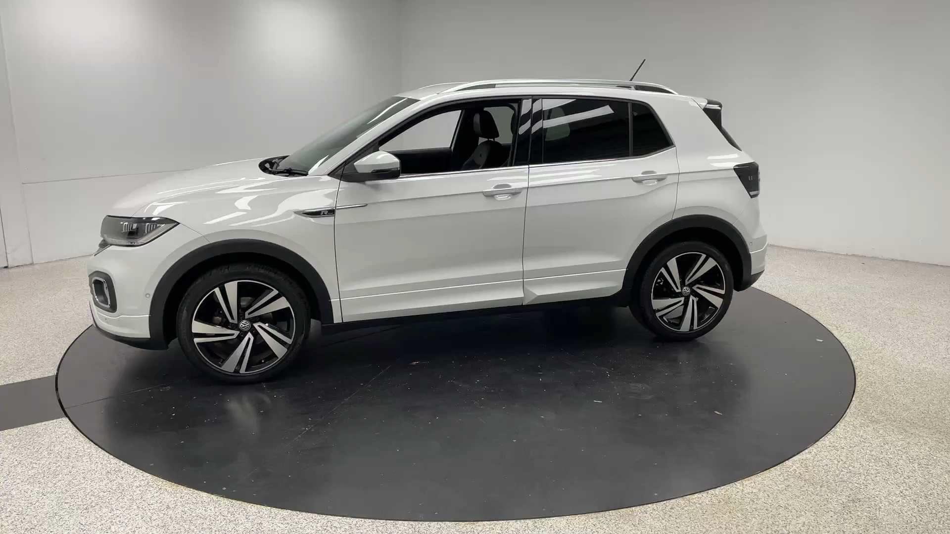 Primary car image