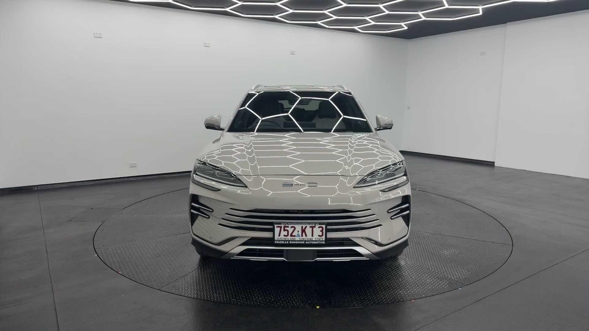 Primary car image