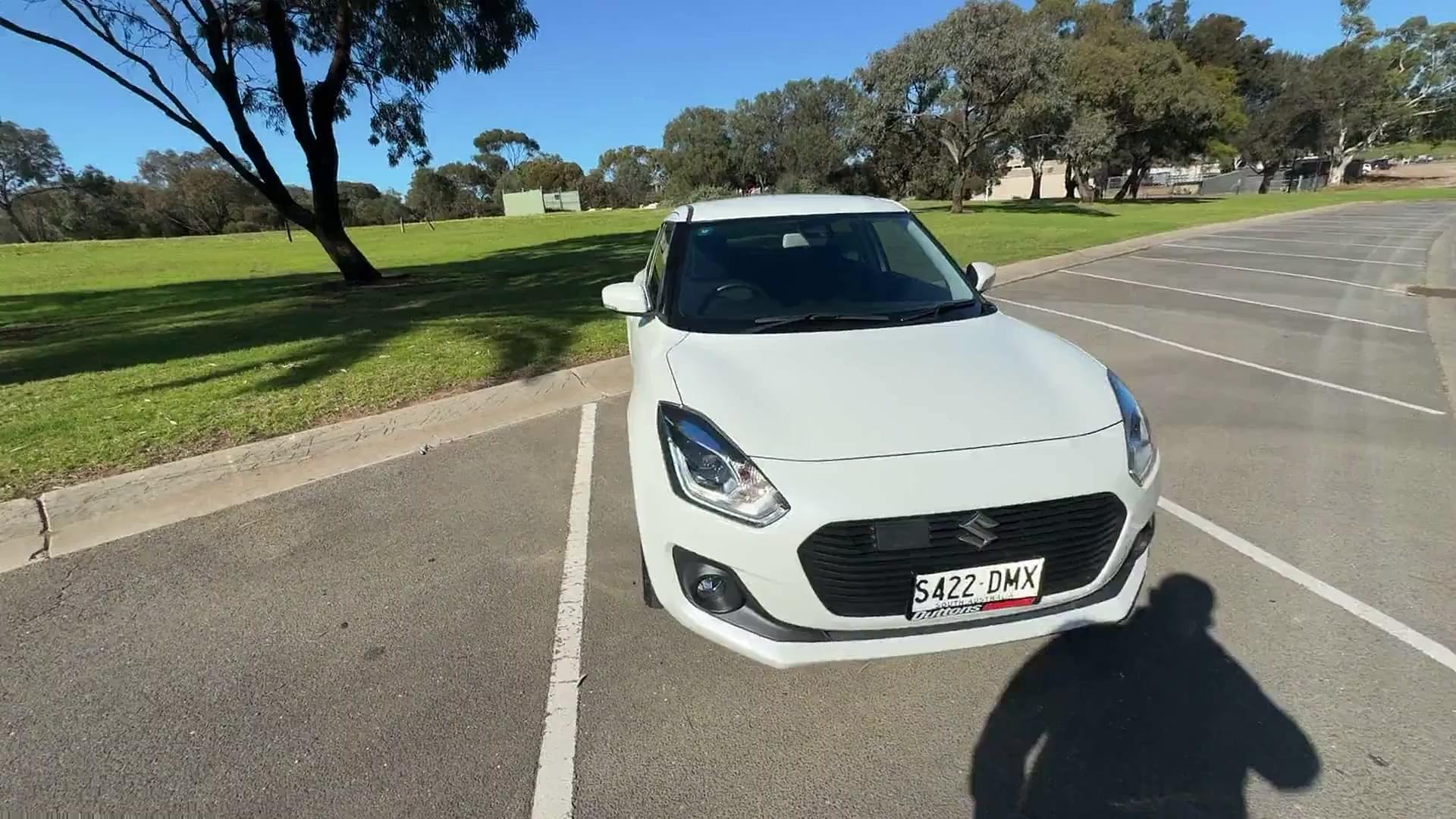 Primary car image