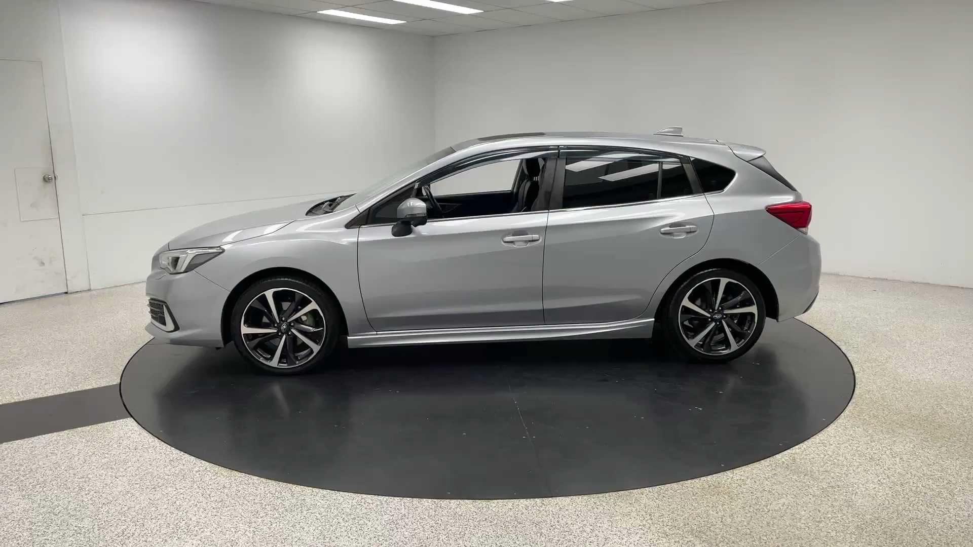Primary car image