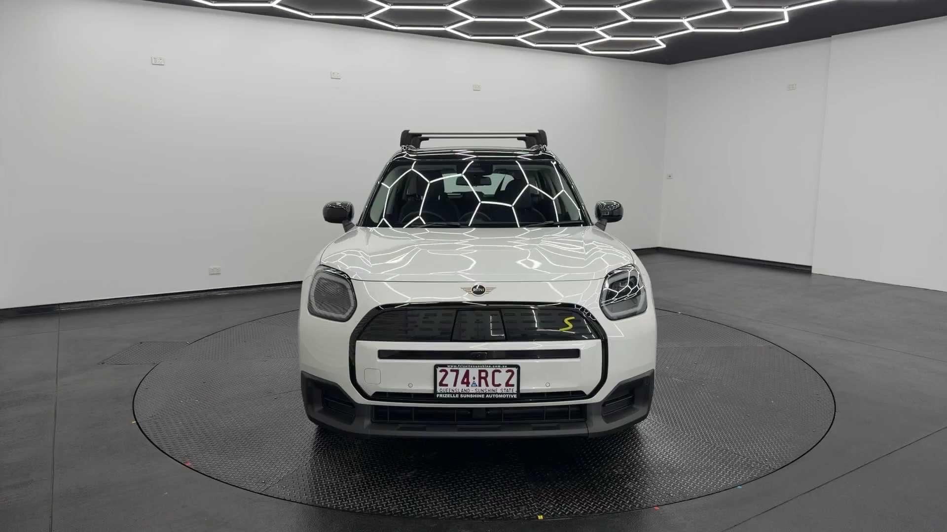Primary car image