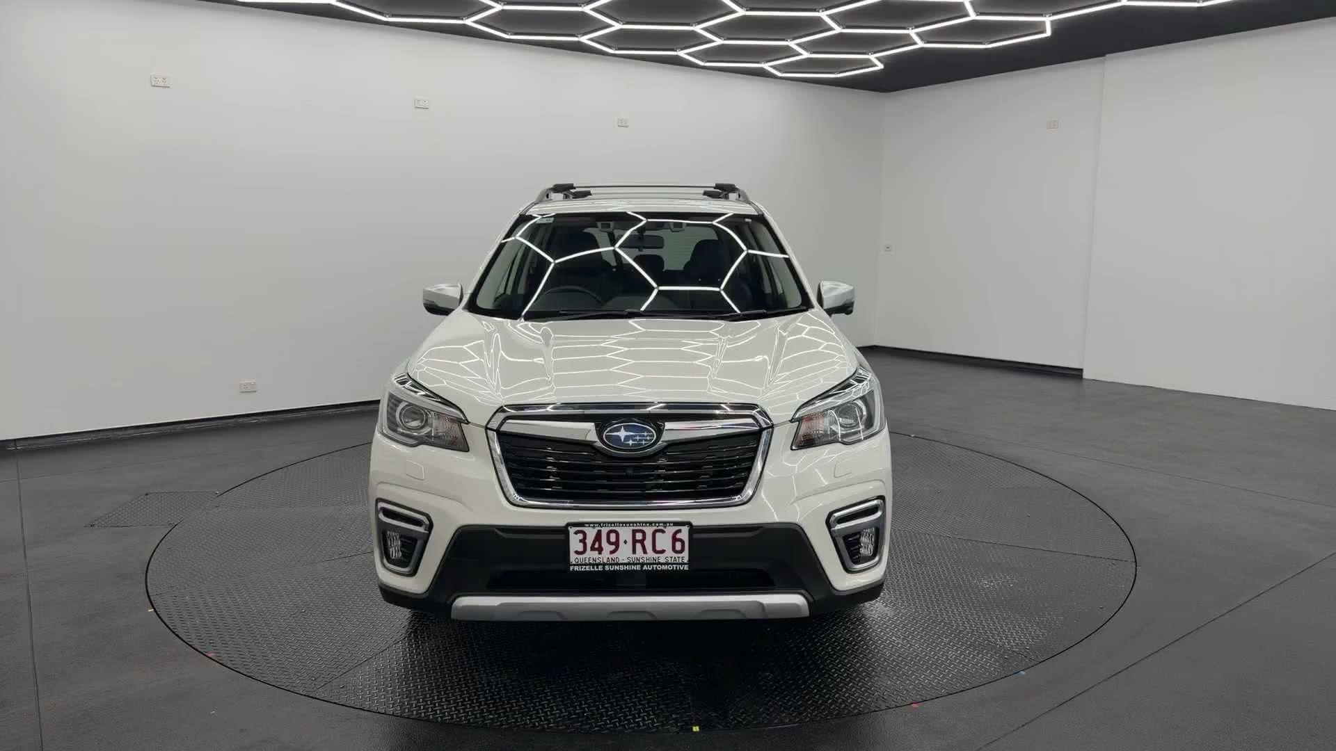 Primary car image