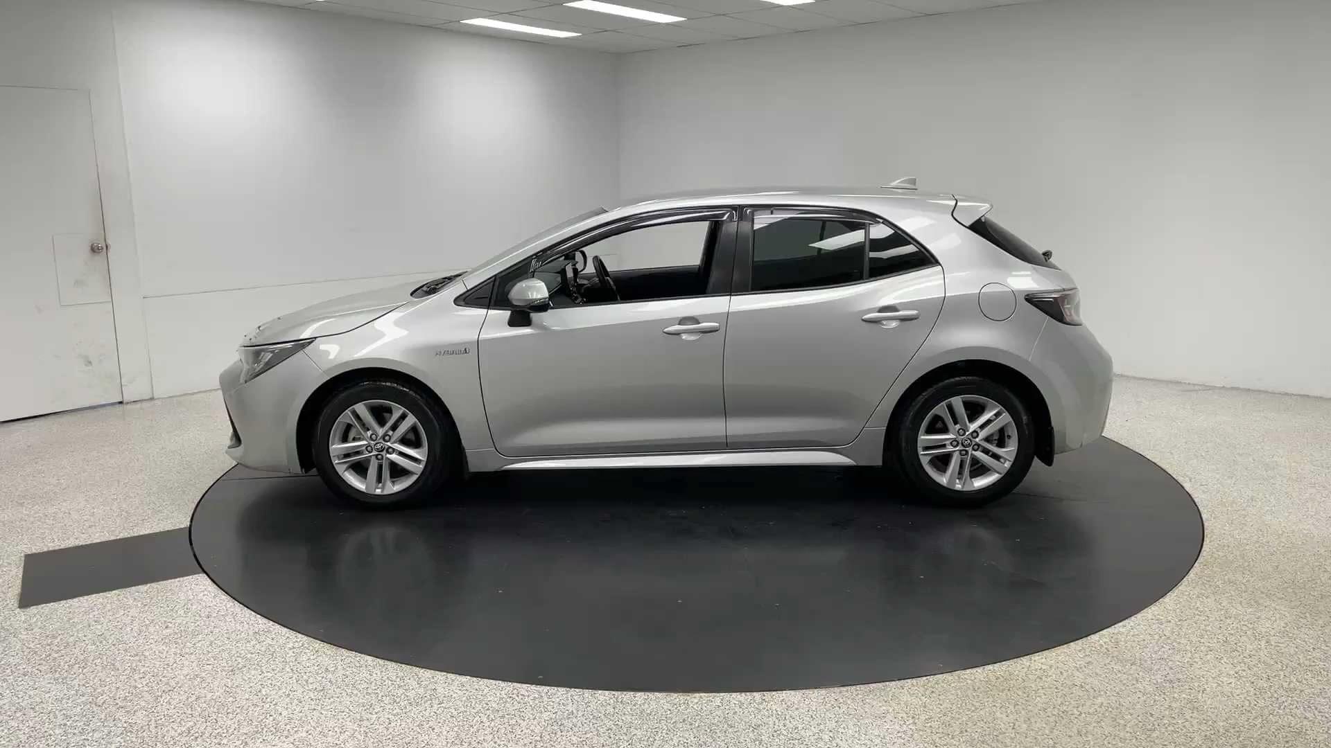 Primary car image