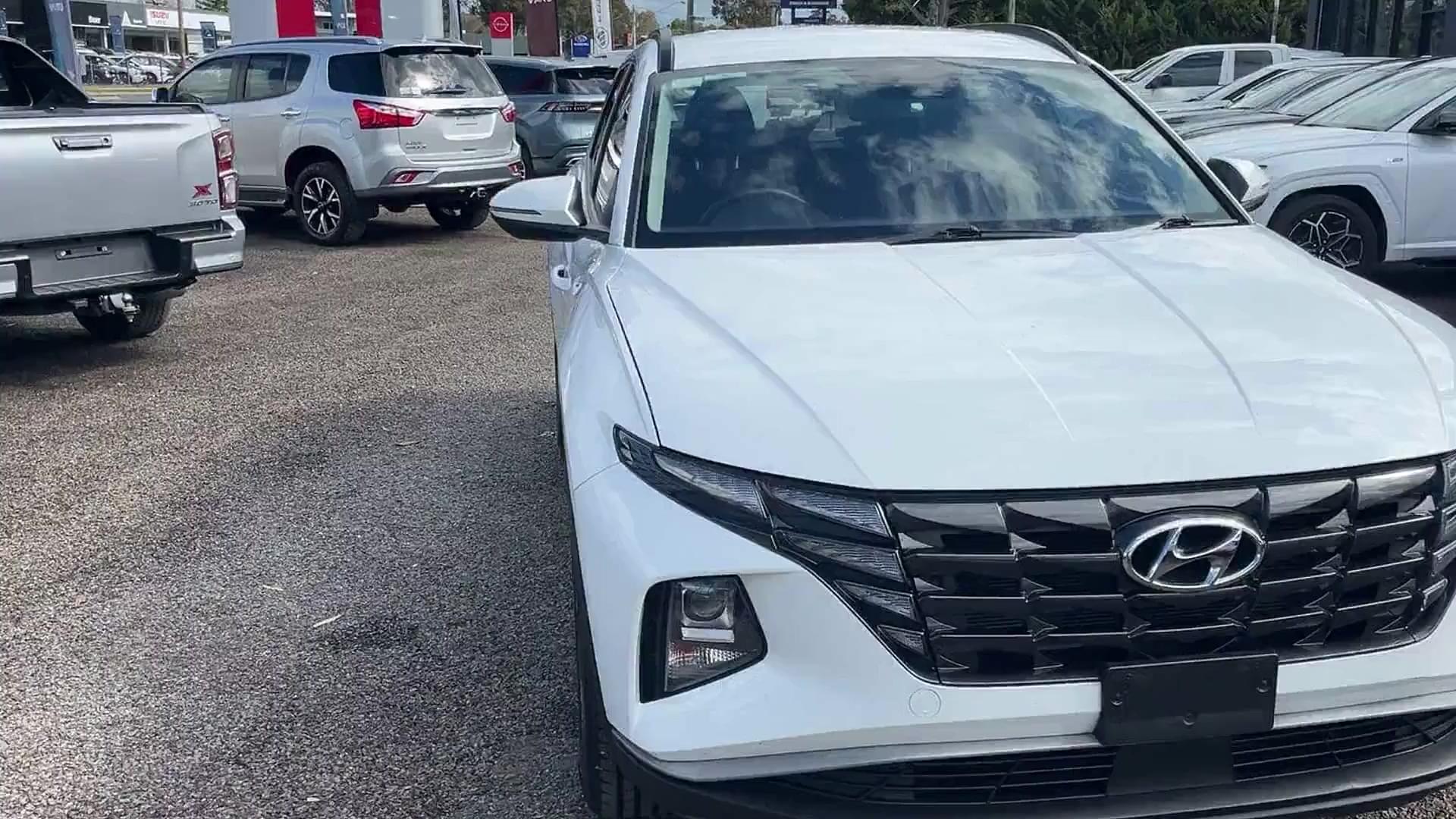 Primary car image