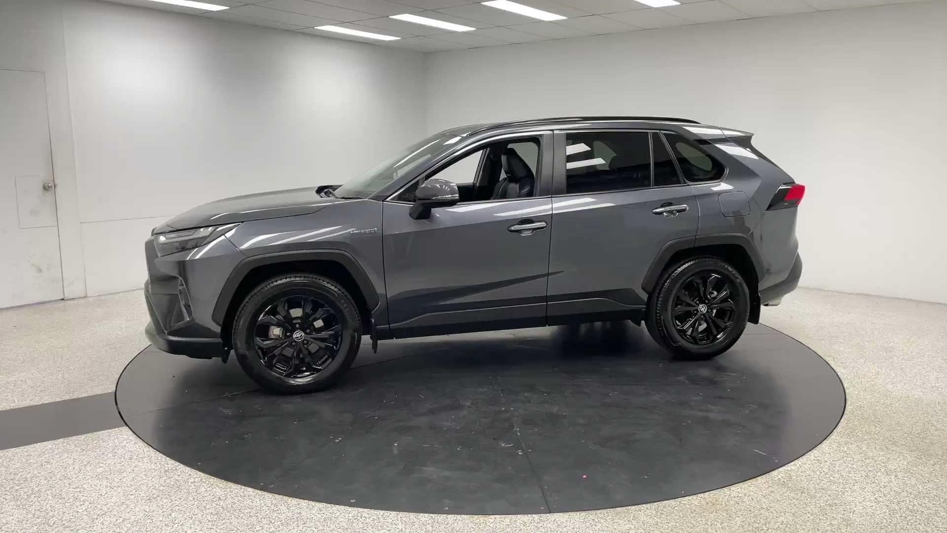 Primary car image