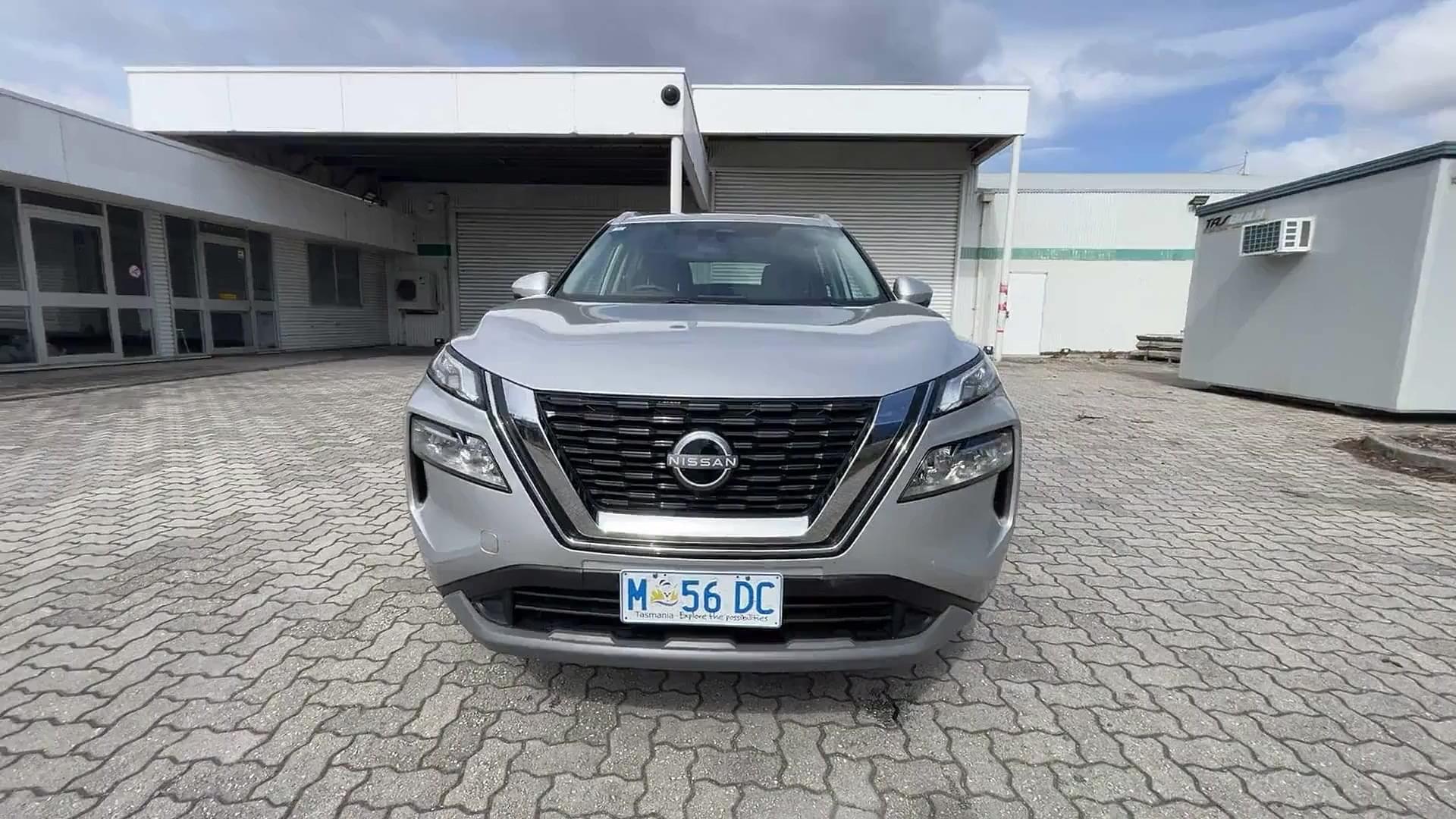 Primary car image
