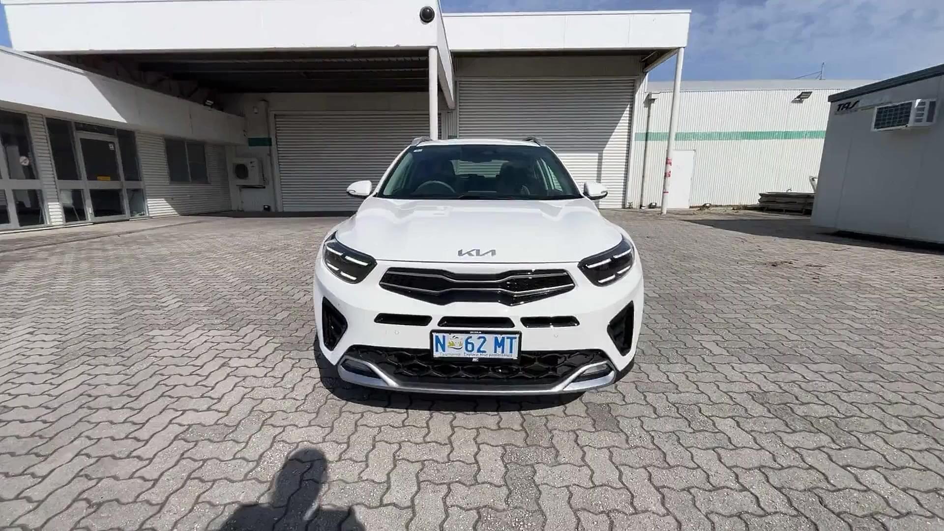 Primary car image