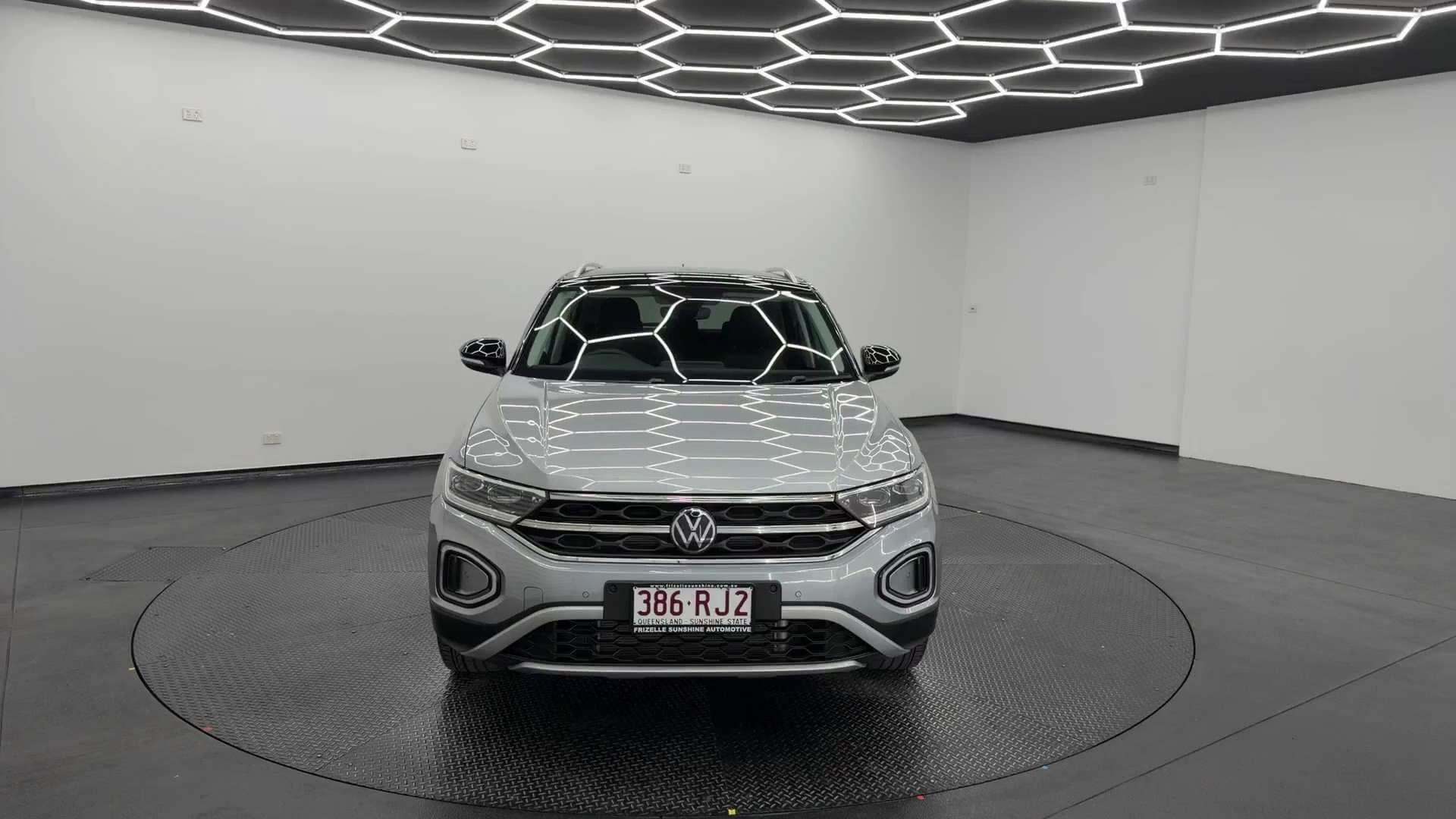 Primary car image
