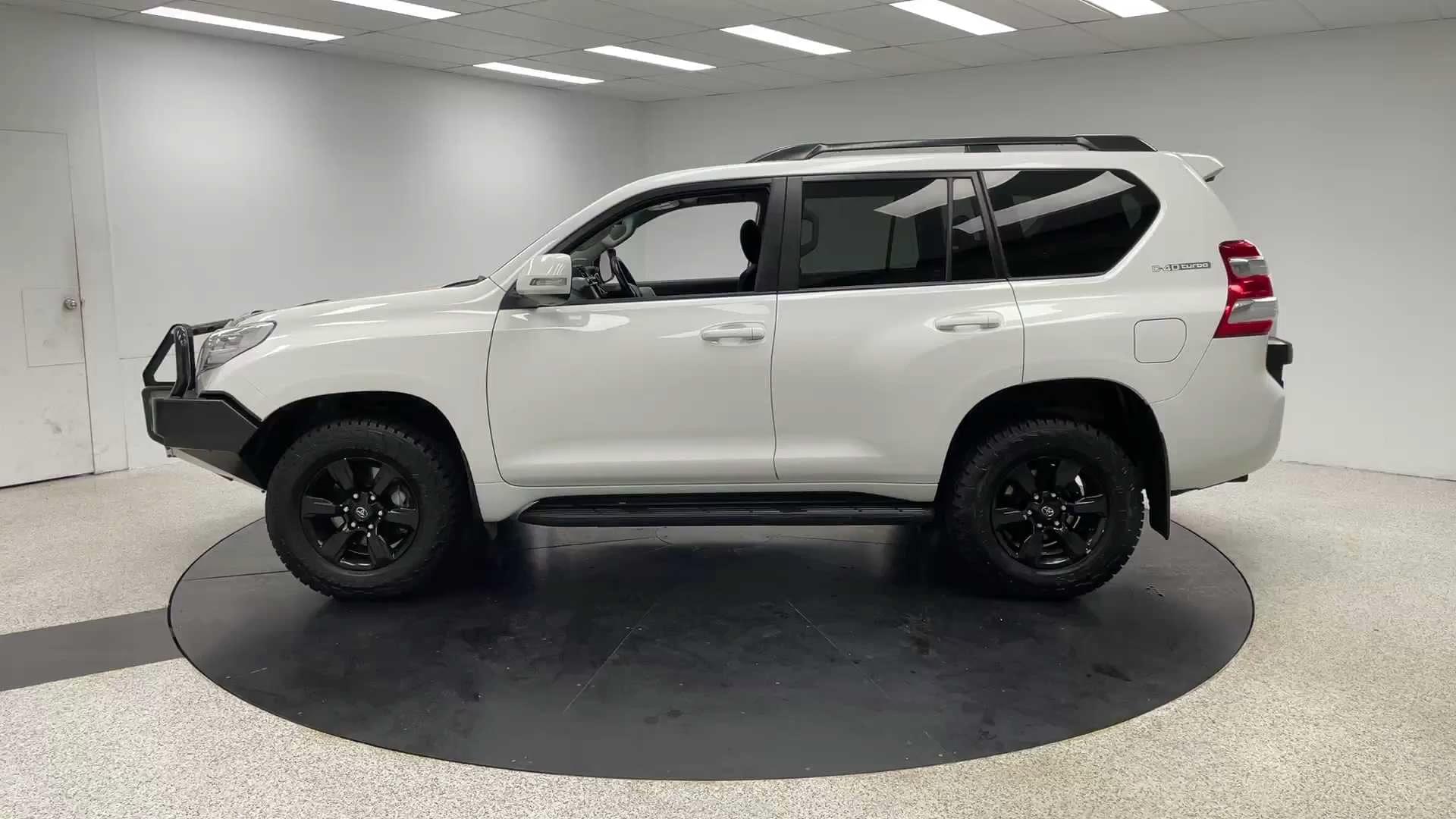 Primary car image