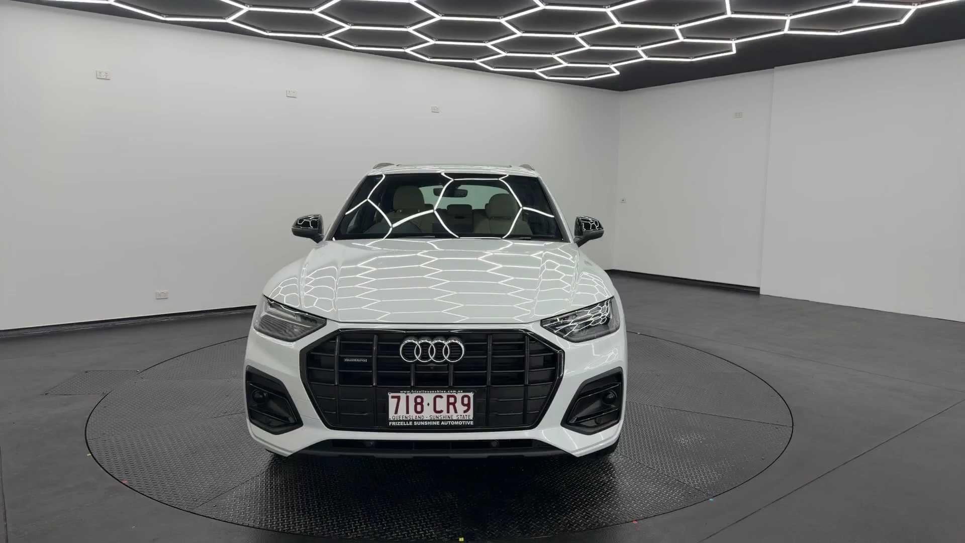Primary car image
