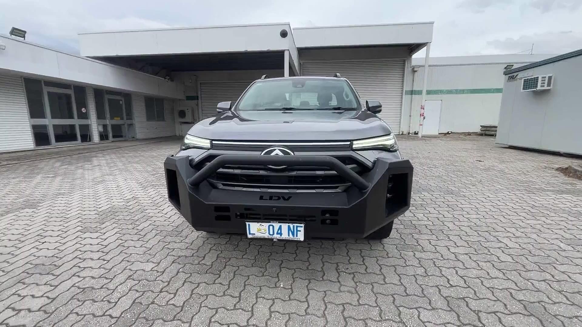 Primary car image