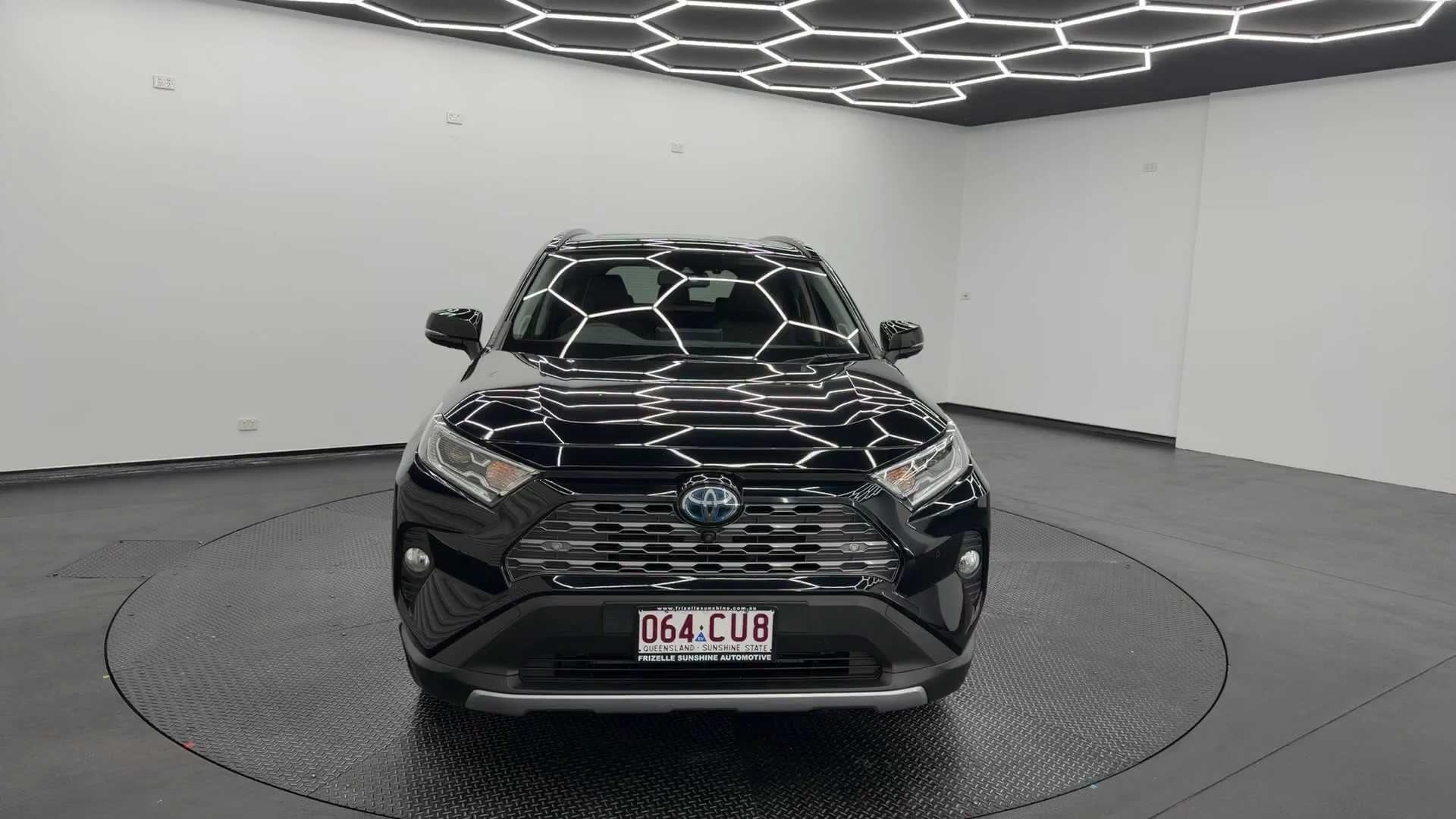 Primary car image