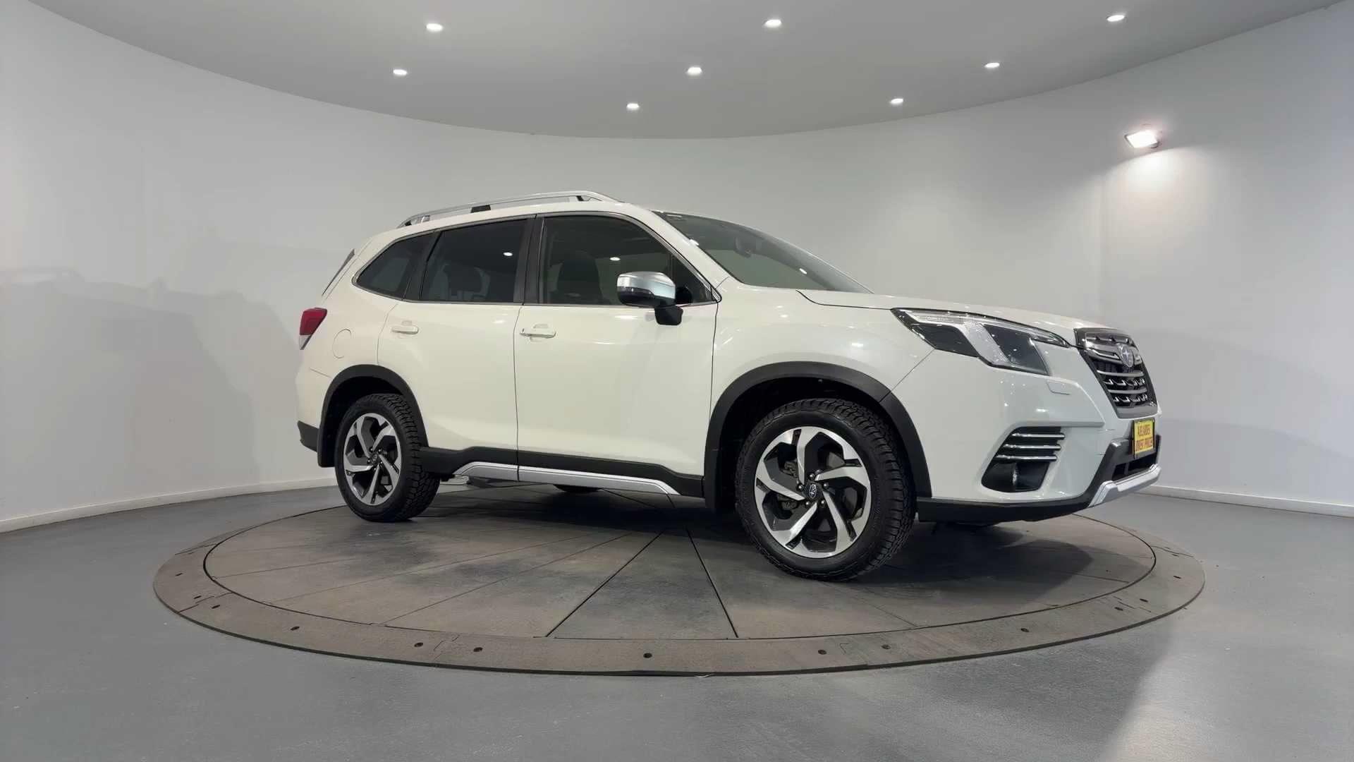 Primary car image