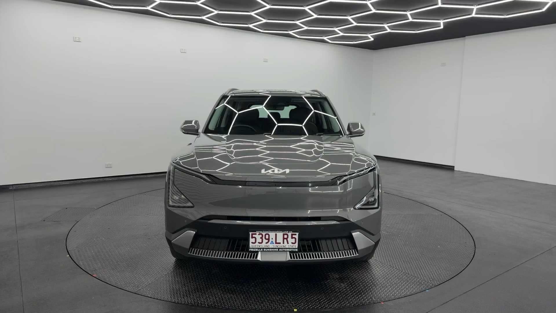 Primary car image